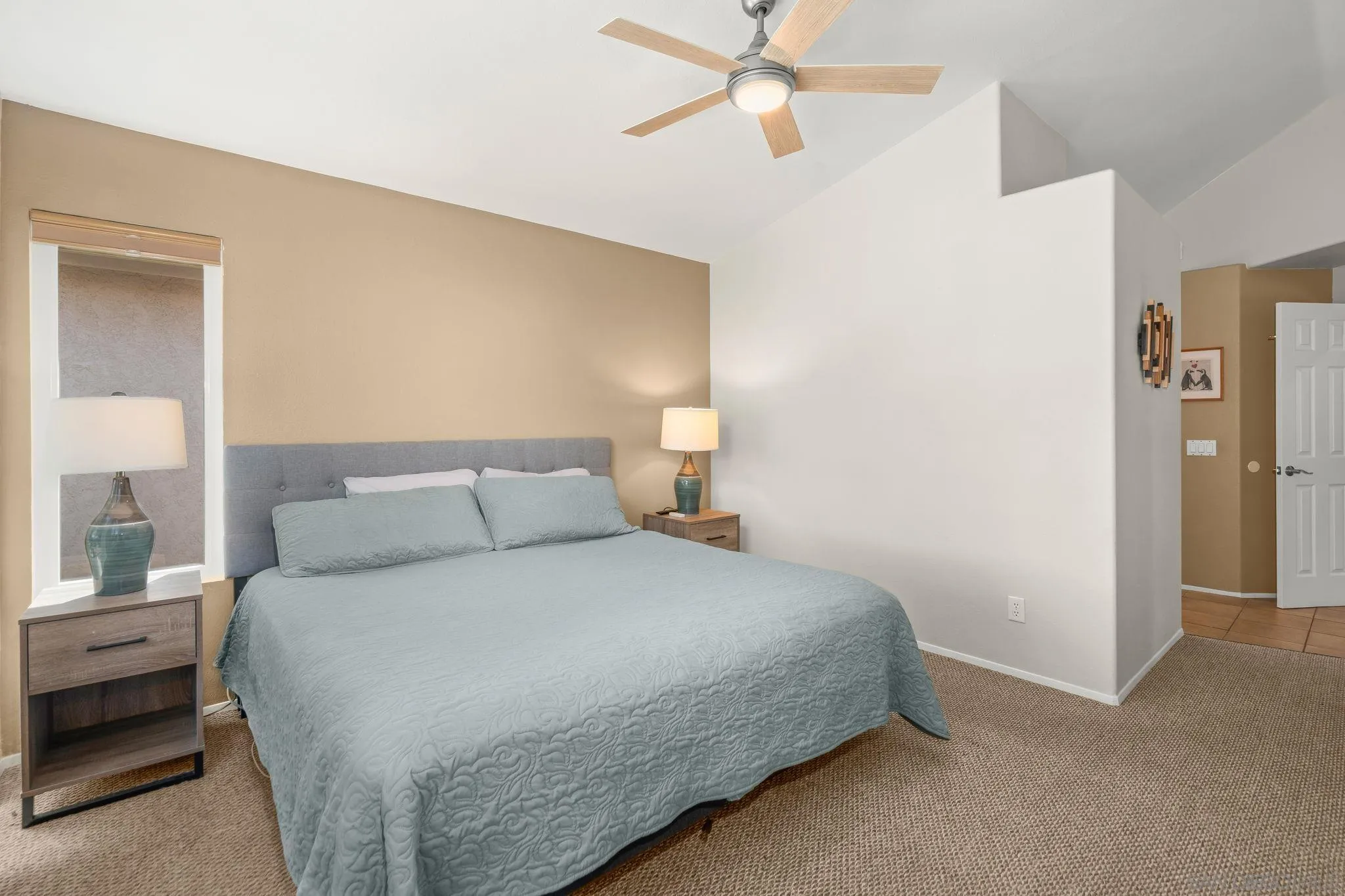 https://cdn.realtyfeed.com/cdn/127/260011703/d118a2019f56bcbc080ee27f1214e65f.webp