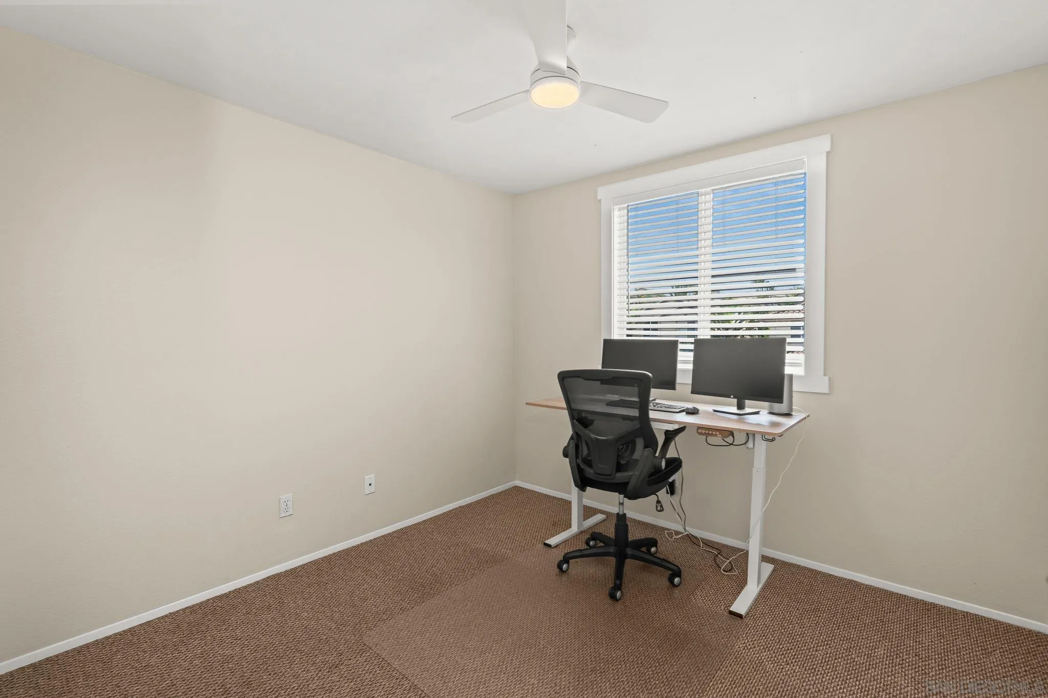 https://cdn.realtyfeed.com/cdn/127/260011703/e86198719a801f8aaf7ed240745f2001.webp