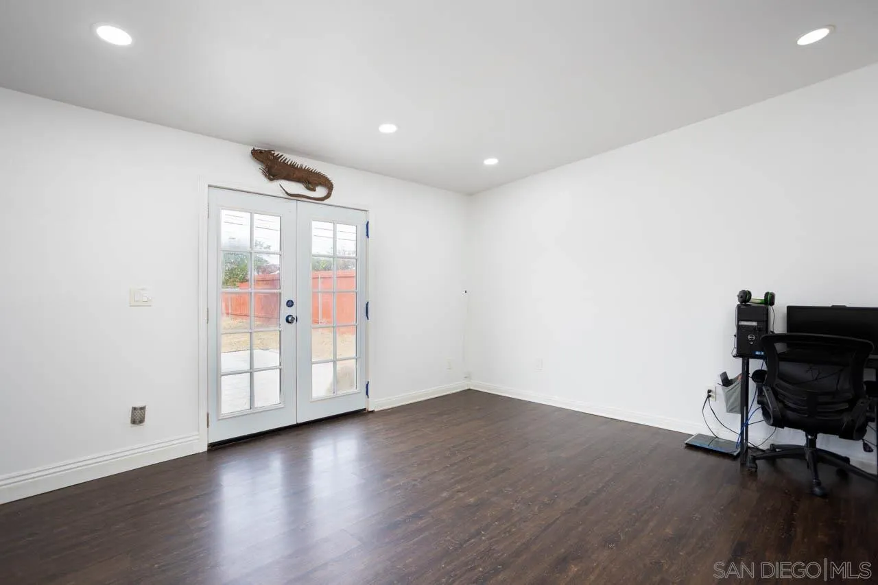 https://cdn.realtyfeed.com/cdn/127/260011706/1c16518bd7fbe848c3ecc5cf8f61561b.webp