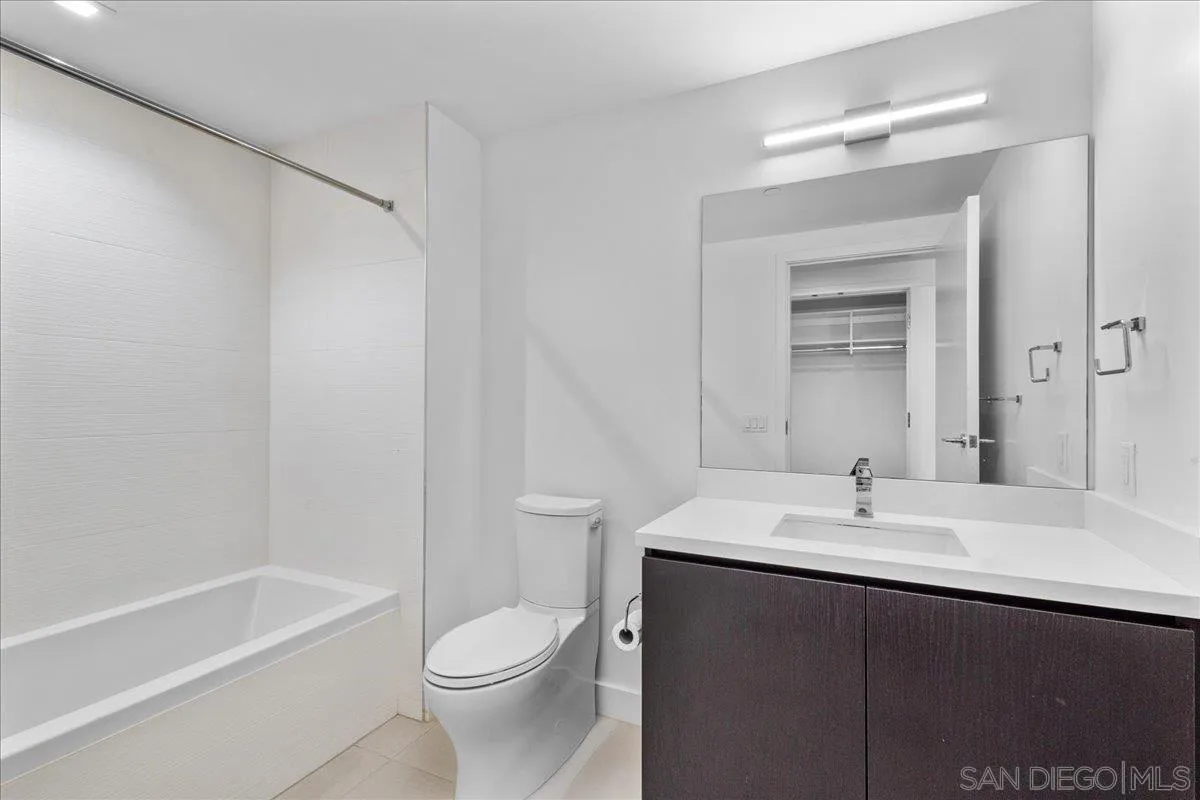 Photo #12: 260011708 Listing: Photo #12