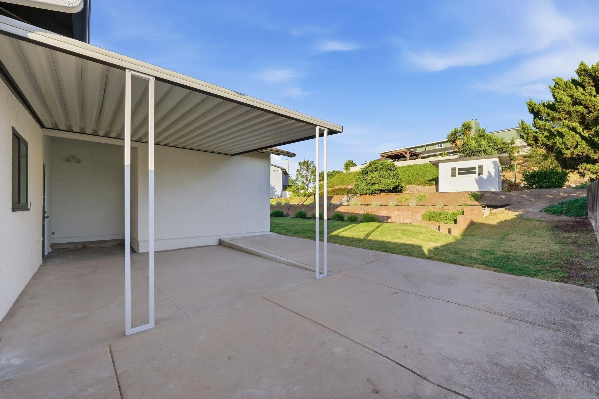https://cdn.realtyfeed.com/cdn/127/260011709/813934bbe84e24f99823a358a656a6a7.webp