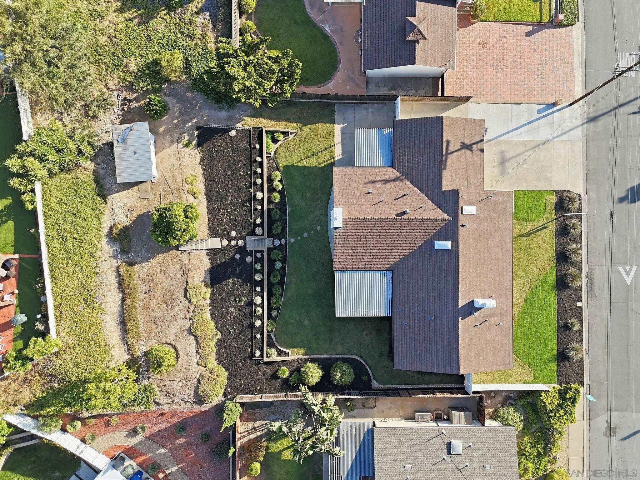 https://cdn.realtyfeed.com/cdn/127/260011709/c6916de223a1b144576209817b420296.webp