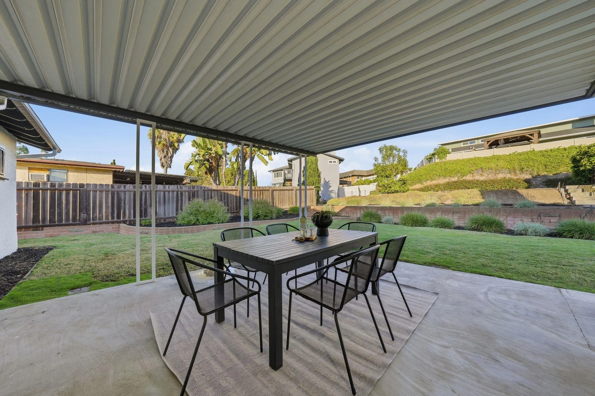 https://cdn.realtyfeed.com/cdn/127/260011709/d56d683a248323b7bb41f7c95222d29c.webp