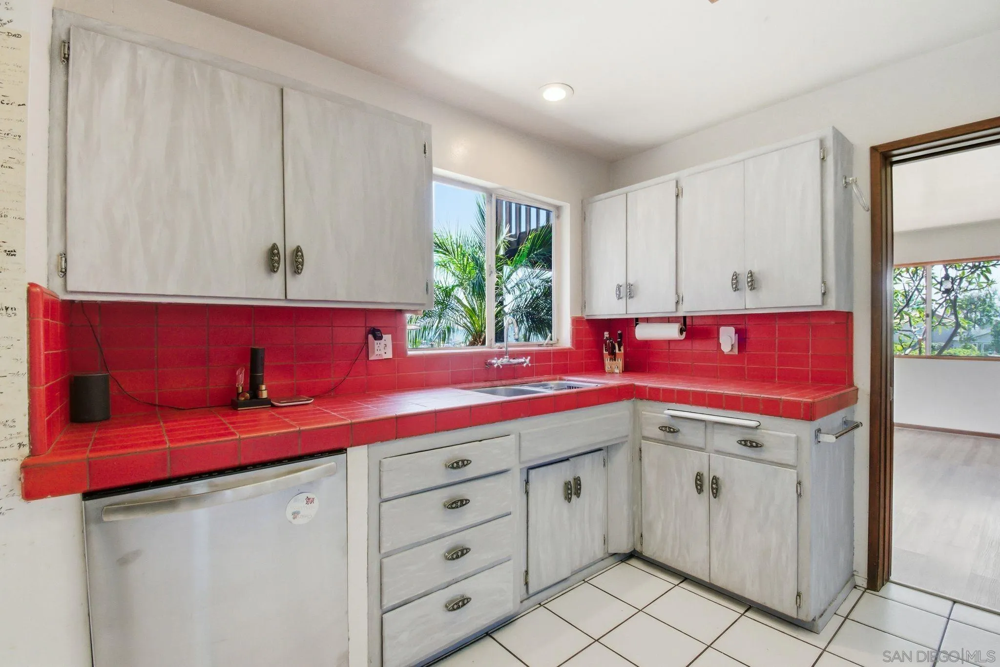 https://cdn.realtyfeed.com/cdn/127/260011710/3db26db14a08d2d3aa89630b54959bb2.webp