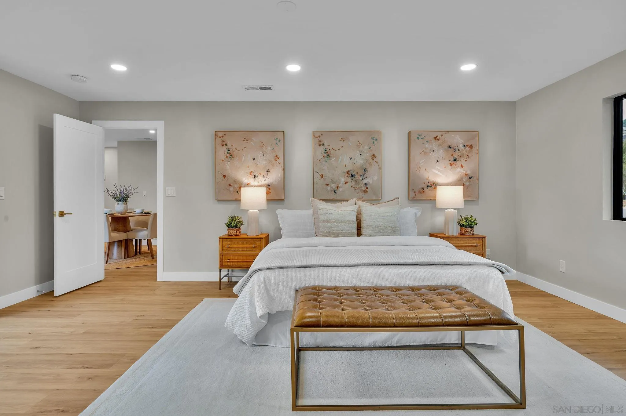 https://cdn.realtyfeed.com/cdn/127/260011711/1a2b19cfd84db9d6dd33752ac1b5f635.webp