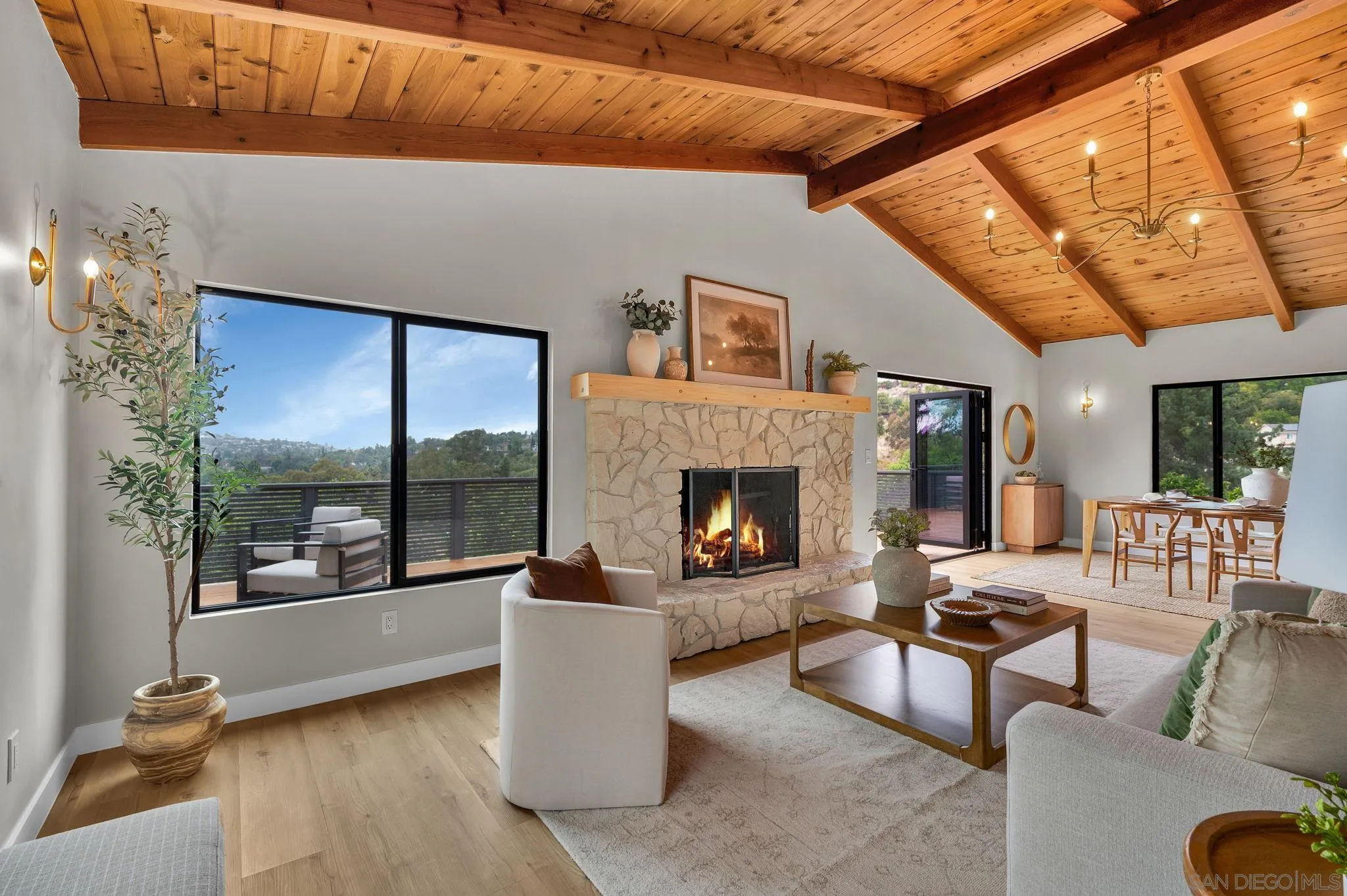 https://cdn.realtyfeed.com/cdn/127/260011711/3734e7a1e140e3247bb6083552ff3c67.webp