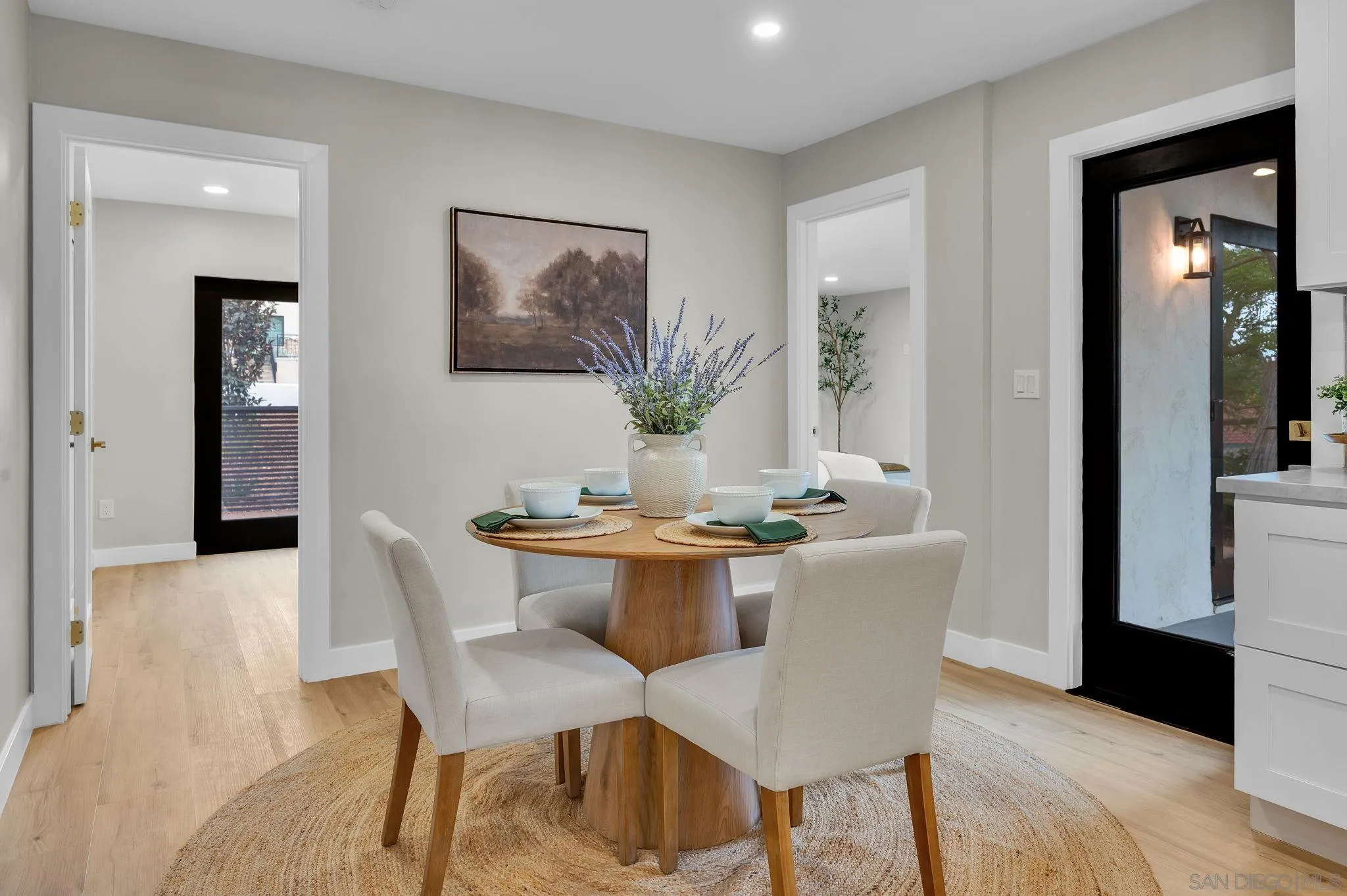 https://cdn.realtyfeed.com/cdn/127/260011711/7f7056832851d751042af781e49d2d1a.webp