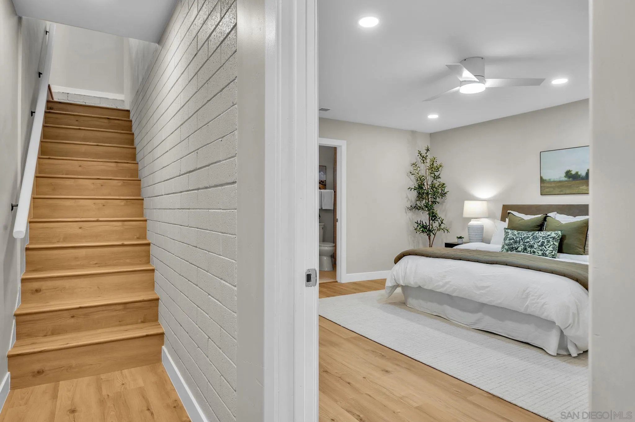 https://cdn.realtyfeed.com/cdn/127/260011711/96d40eb79440e1f6a7d398211945d778.webp