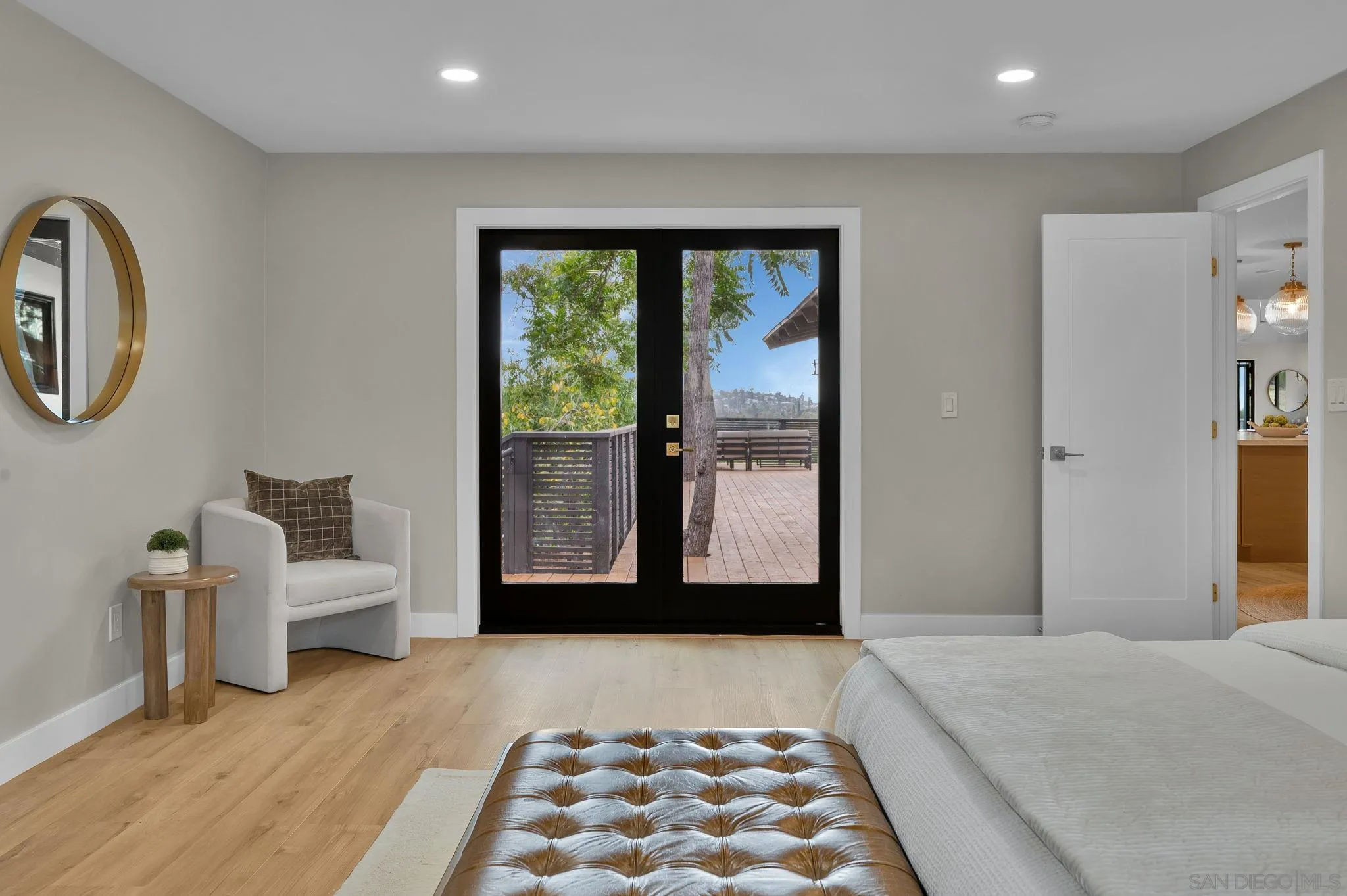 https://cdn.realtyfeed.com/cdn/127/260011711/cc81a7dbc6e0c9f3bb78e66424d4fa59.webp