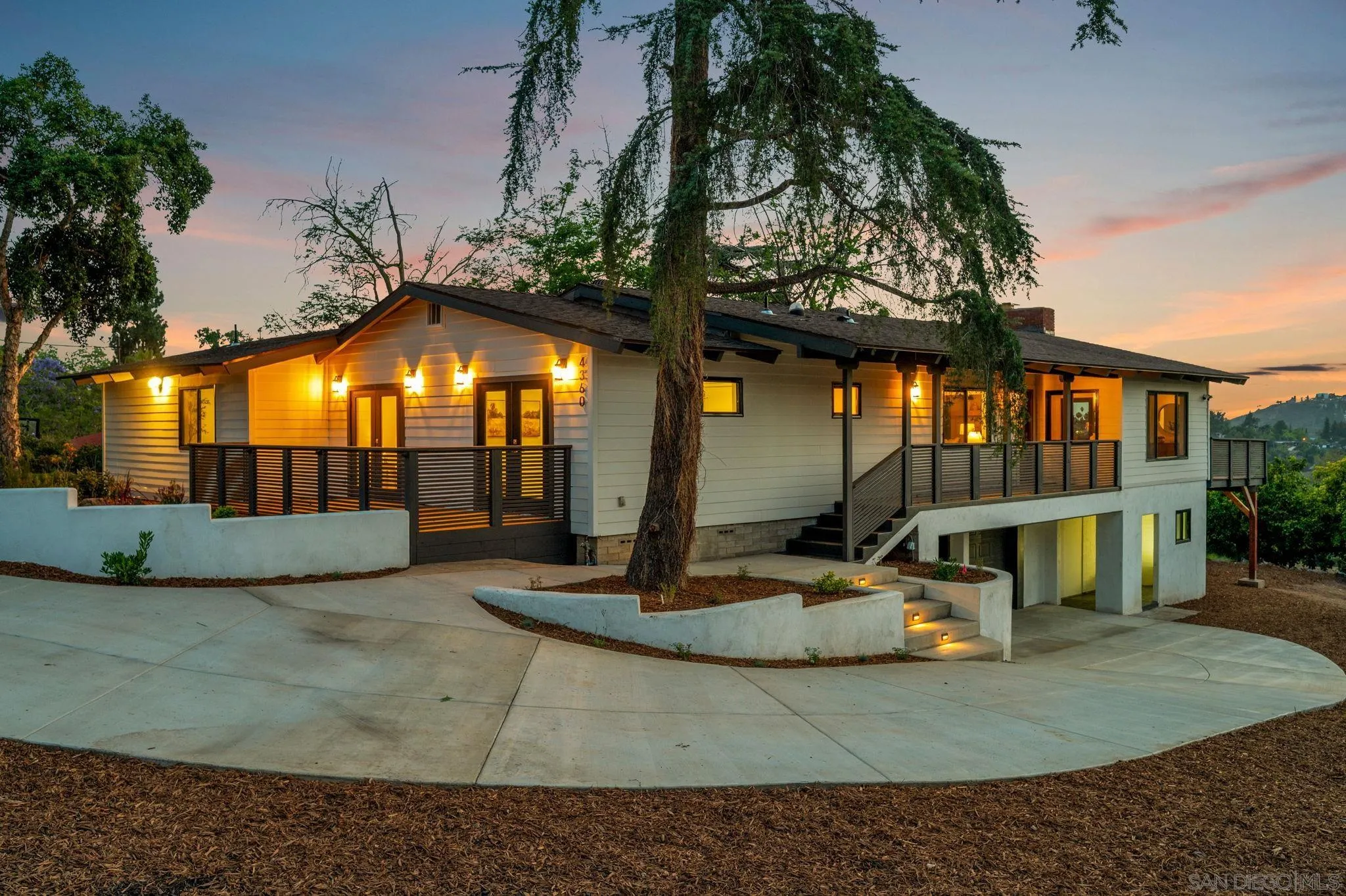 https://cdn.realtyfeed.com/cdn/127/260011711/ddbe05bde64217c7fdff923b787ec98f.webp