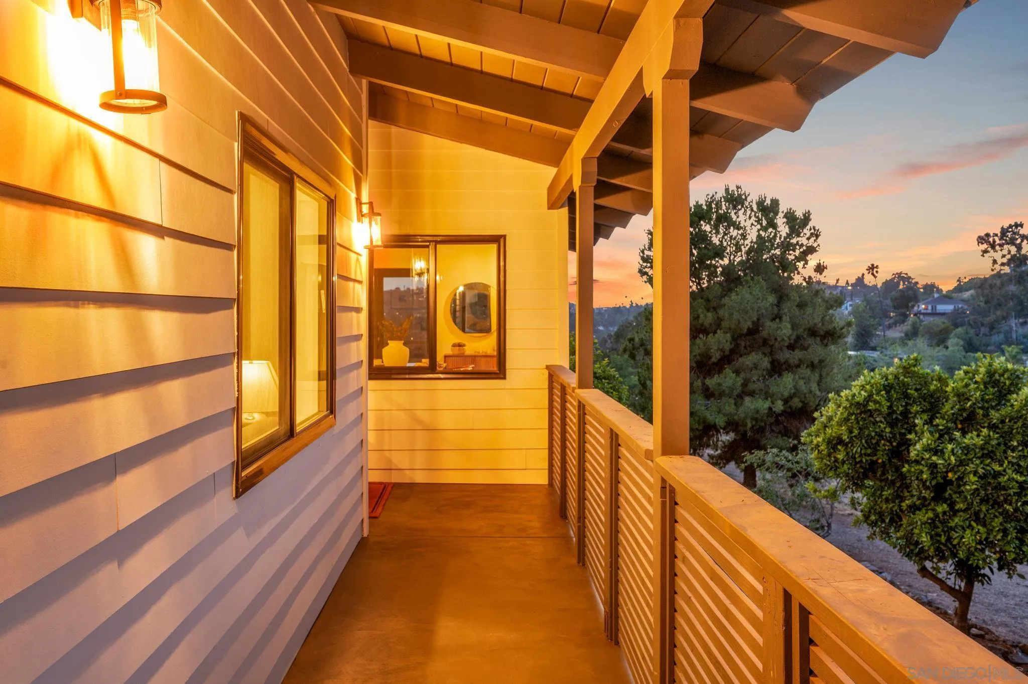 https://cdn.realtyfeed.com/cdn/127/260011711/e948da852f0038d9fa12f852665482f9.webp