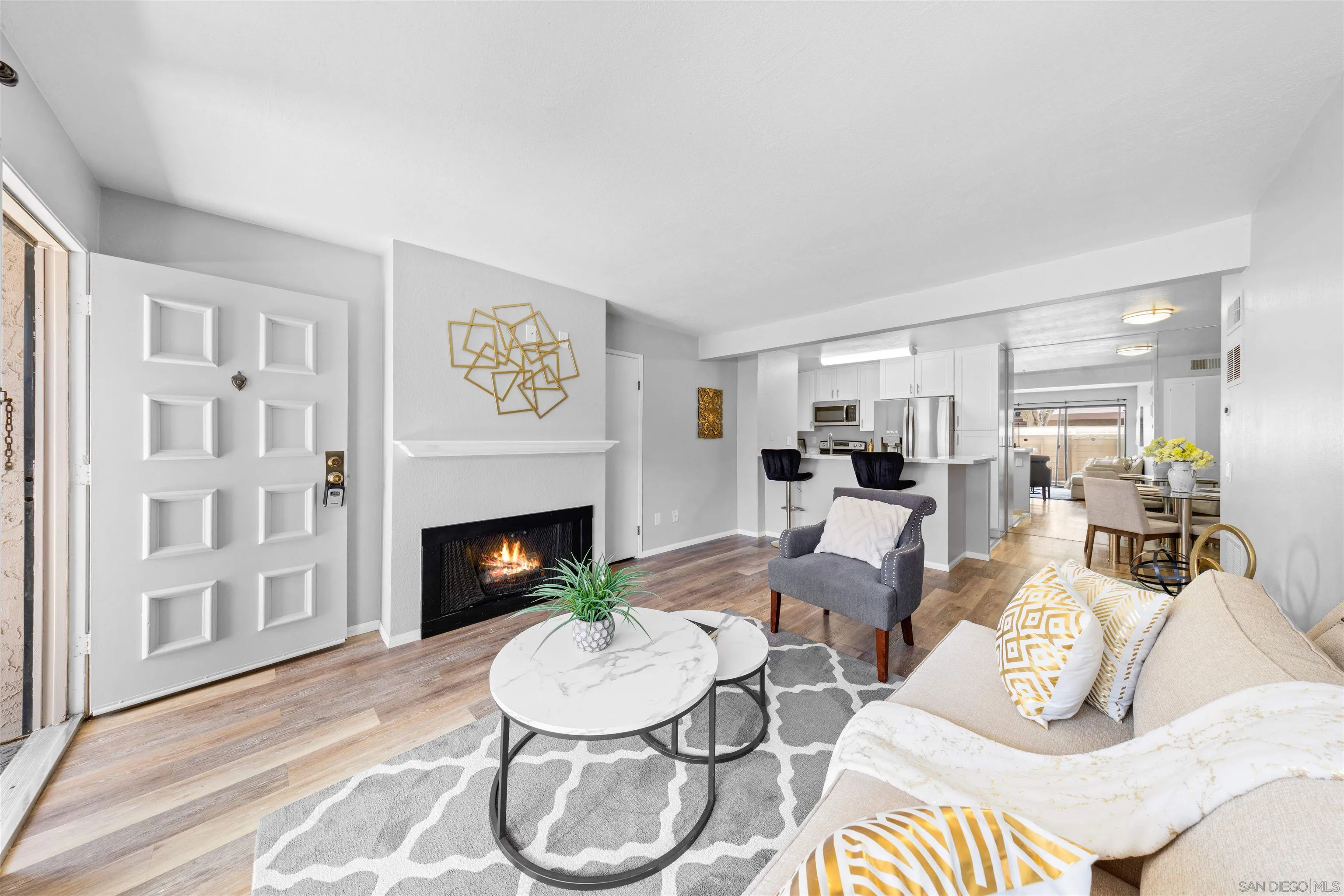 https://cdn.realtyfeed.com/cdn/127/260011715/78d3a81ac1a2eb392319f6fe477442aa.webp