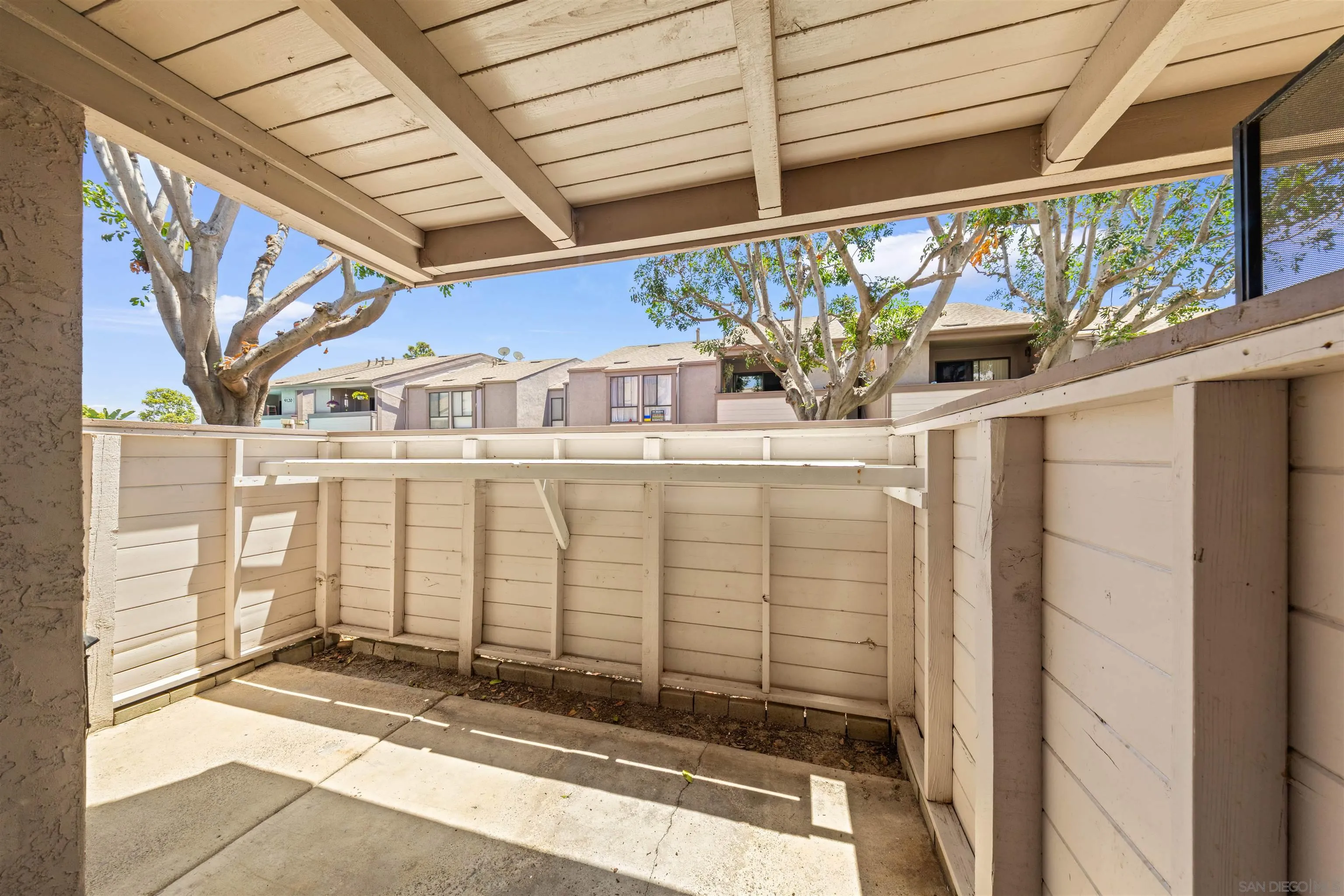 https://cdn.realtyfeed.com/cdn/127/260011715/7dd1f063218f54d194a52887cd41bdd9.webp
