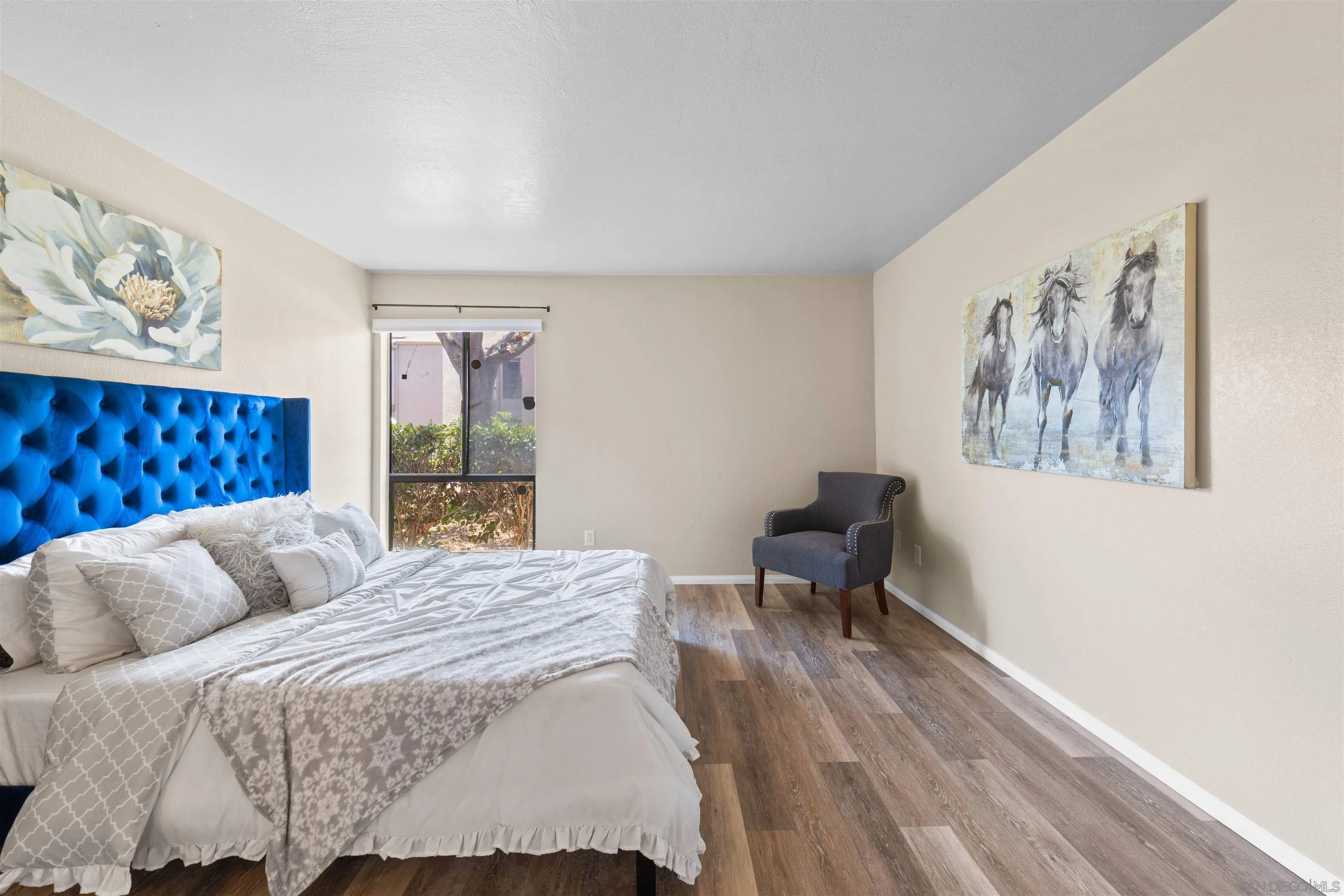 https://cdn.realtyfeed.com/cdn/127/260011715/c13698a996a3f732ba1c9df4565351f2.webp