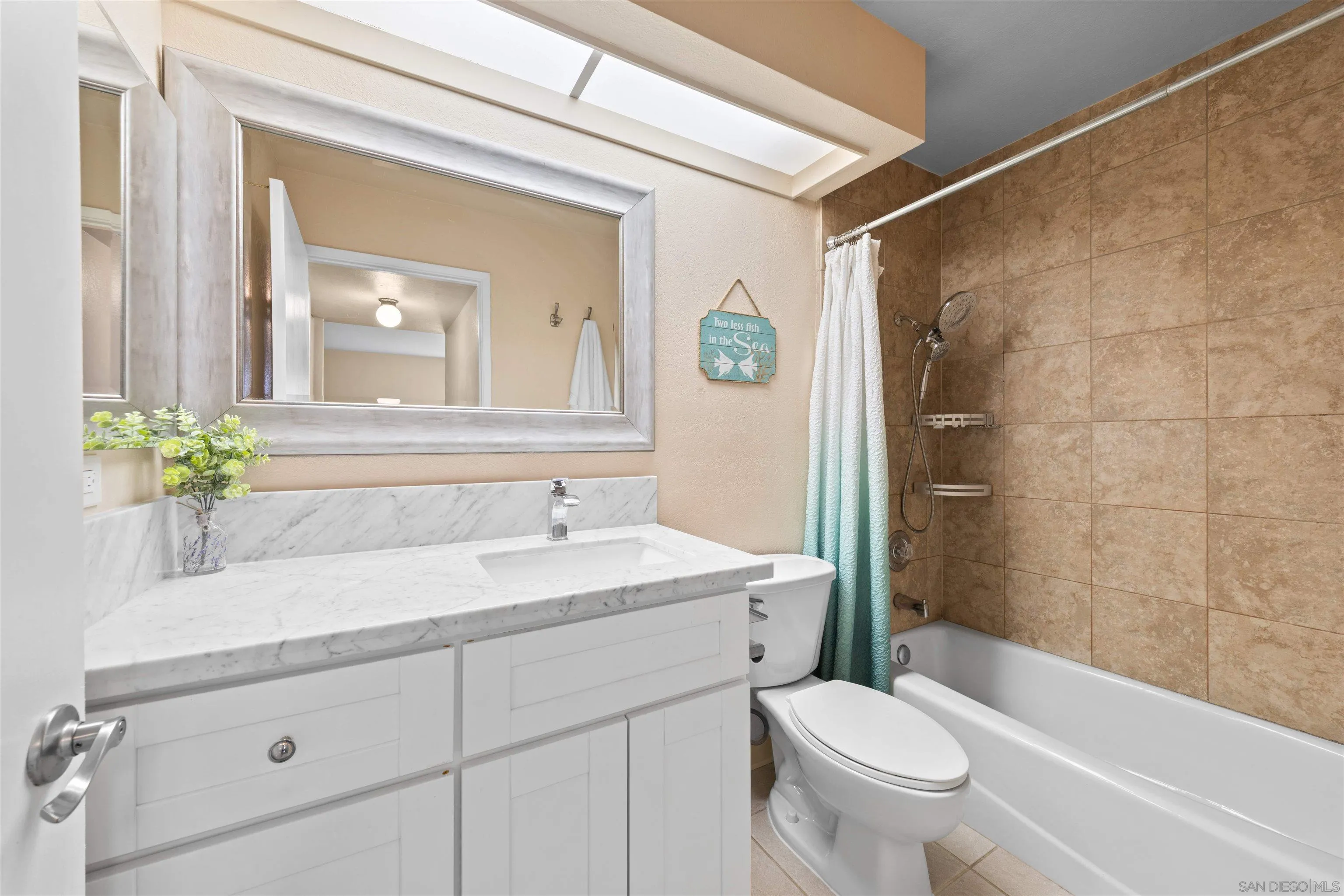 https://cdn.realtyfeed.com/cdn/127/260011715/d7bb791dc45f4f335144e68b2ea453d2.webp