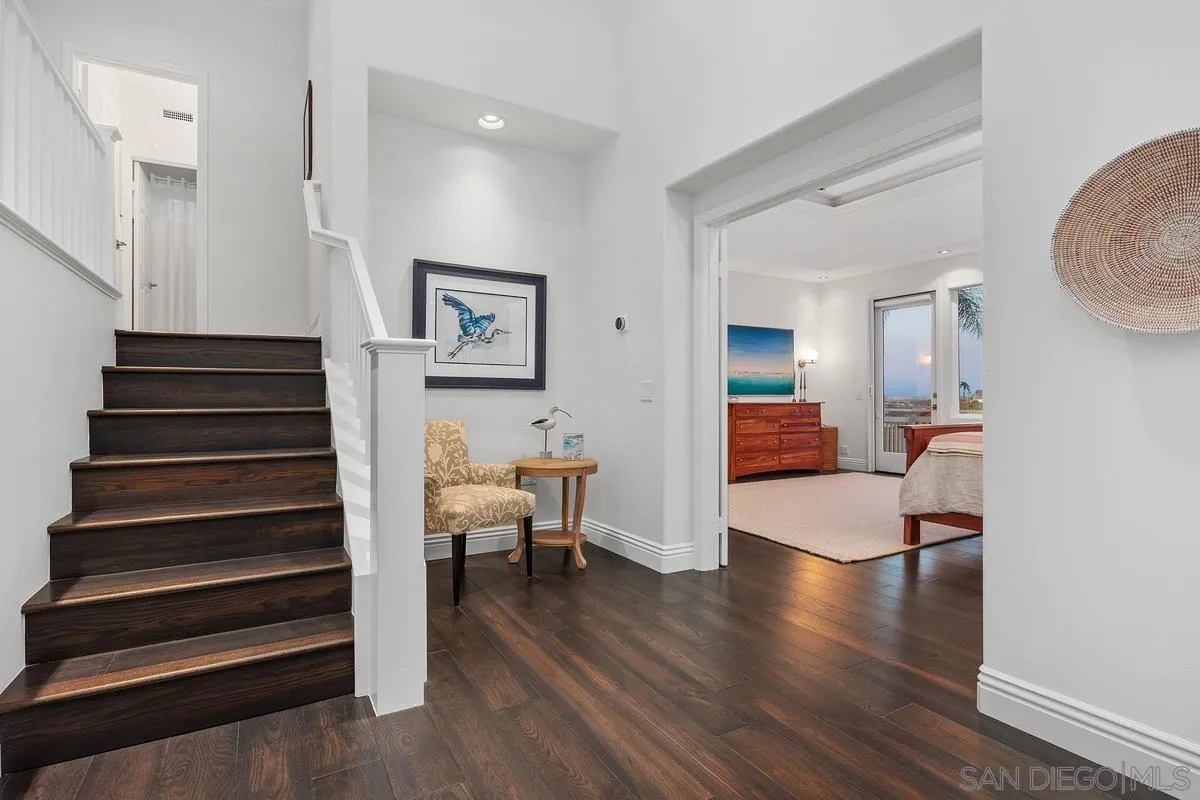 https://cdn.realtyfeed.com/cdn/127/260011716/376f559b719afe0d7228cff684ebe602.webp
