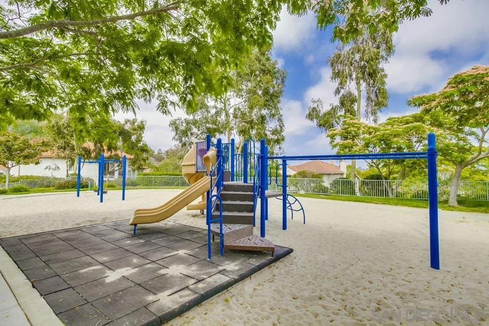 https://cdn.realtyfeed.com/cdn/127/260011716/78876d41f5b30af60c4f6d16b8e051e8.webp