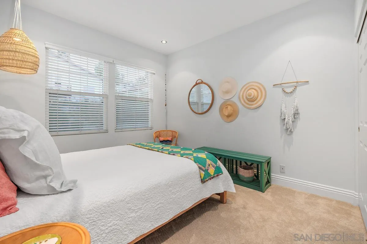 https://cdn.realtyfeed.com/cdn/127/260011716/97c3fcb781f1ff09b39a62af7c754e43.webp