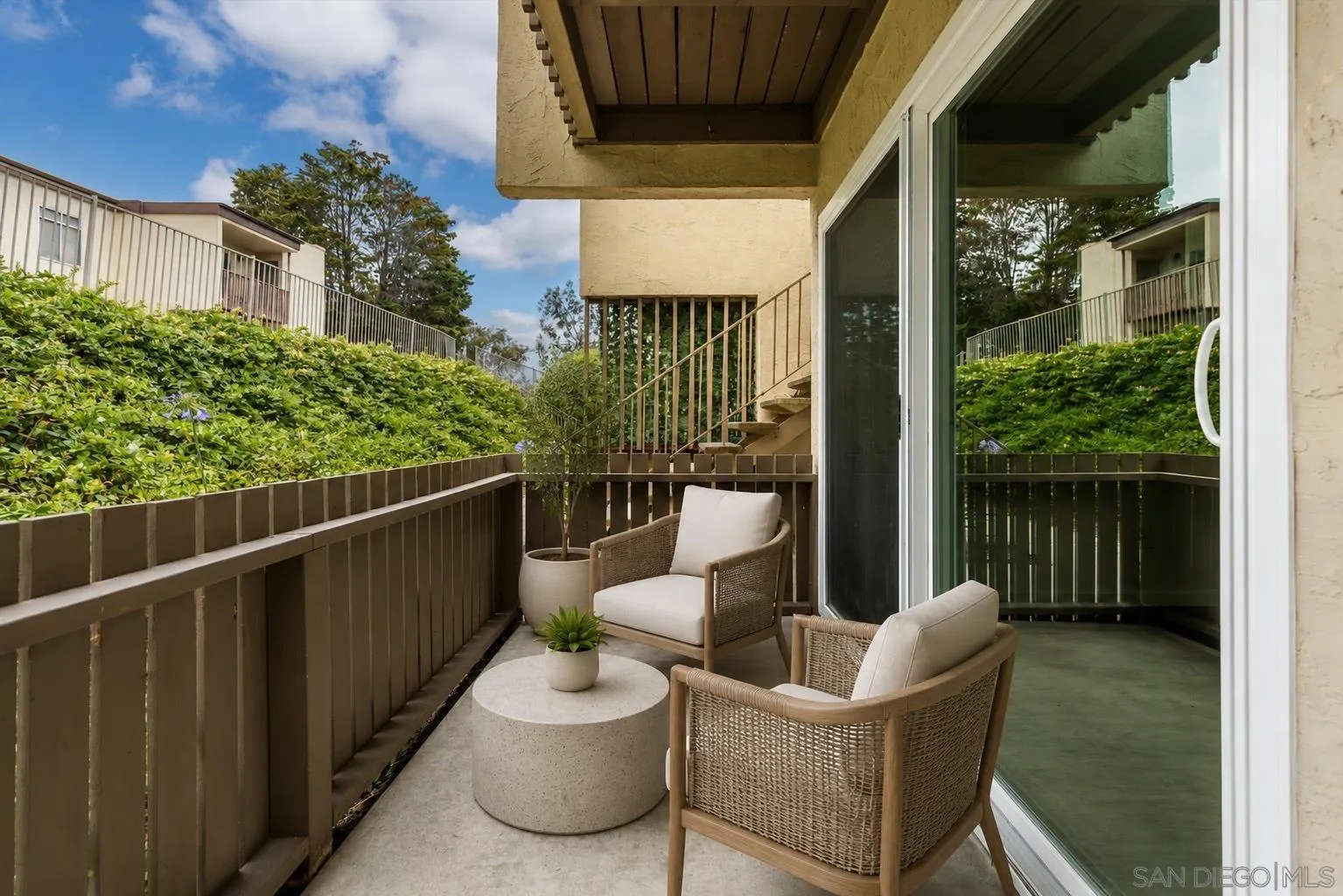https://cdn.realtyfeed.com/cdn/127/260011721/3df2bfbb99ddfd43a72696c582fe8042.webp