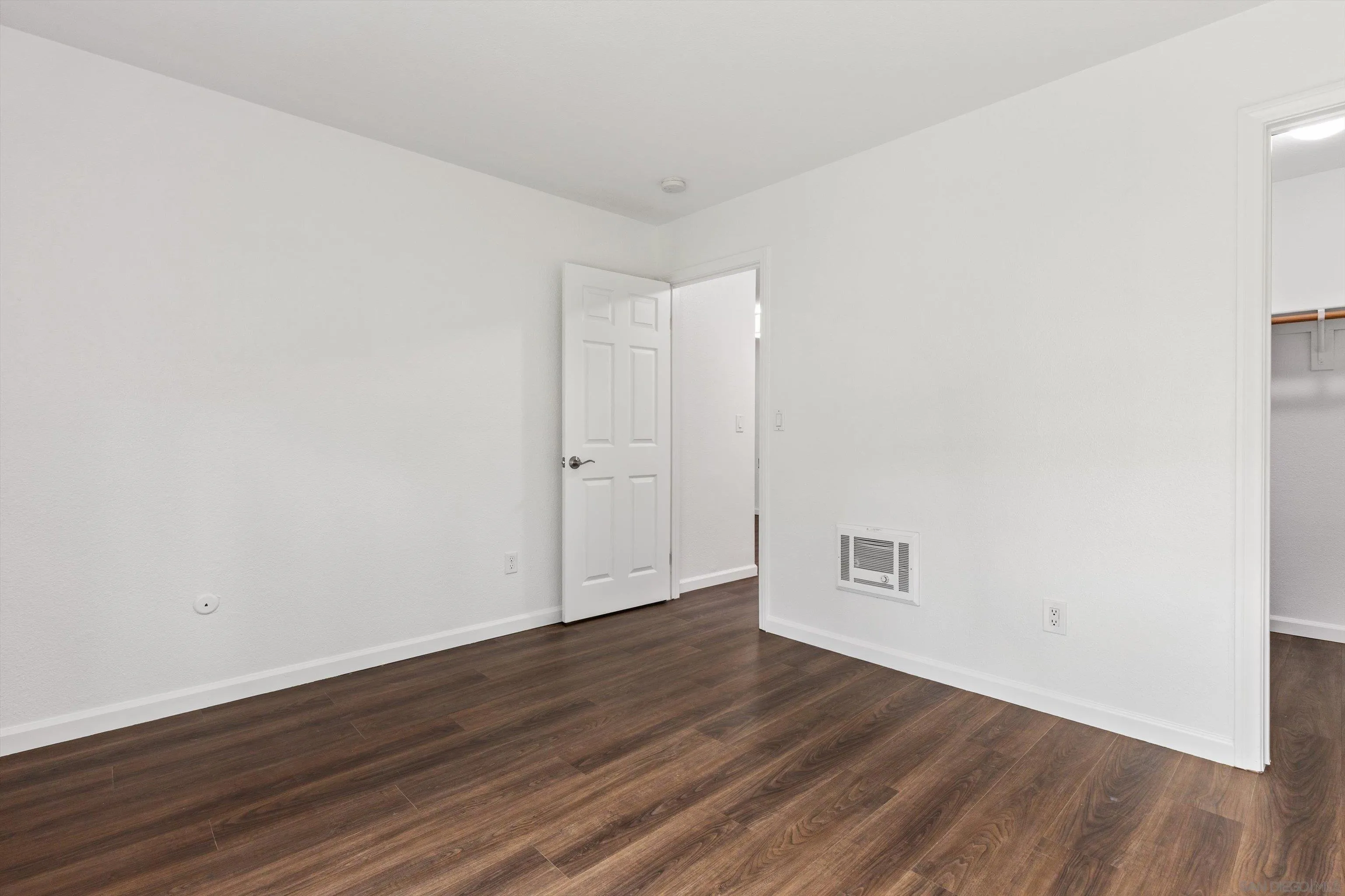 Photo #15: 260011721 Listing: Photo #15