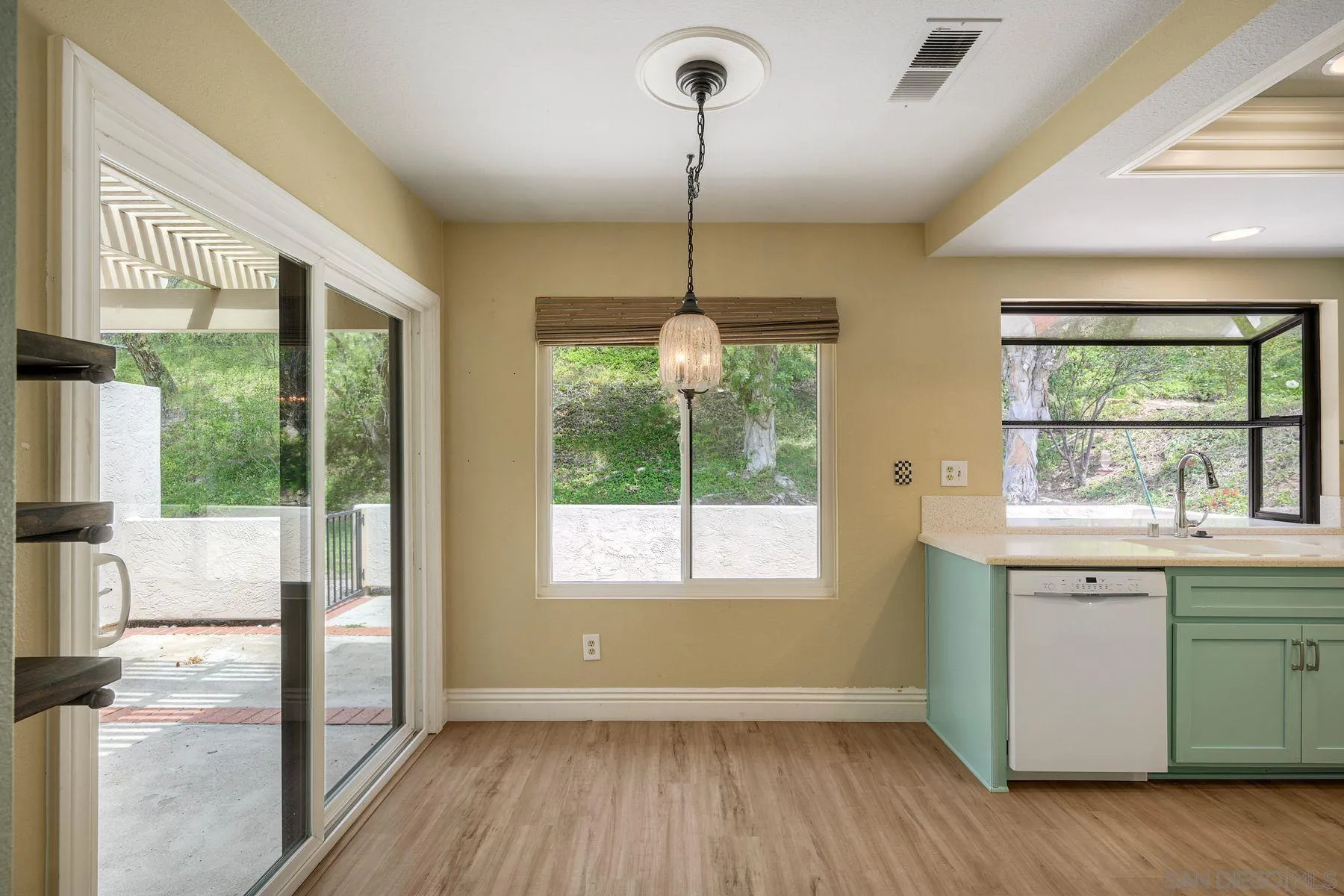 Photo #9: 260011722 Listing: Photo #9