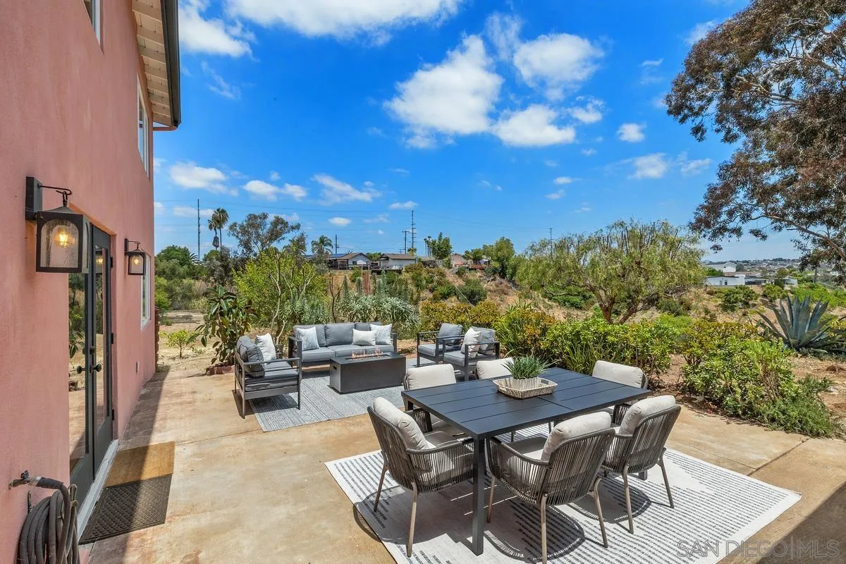 https://cdn.realtyfeed.com/cdn/127/260011724/2694e9d3324c56f5b18f2bc5e1ed4784.webp