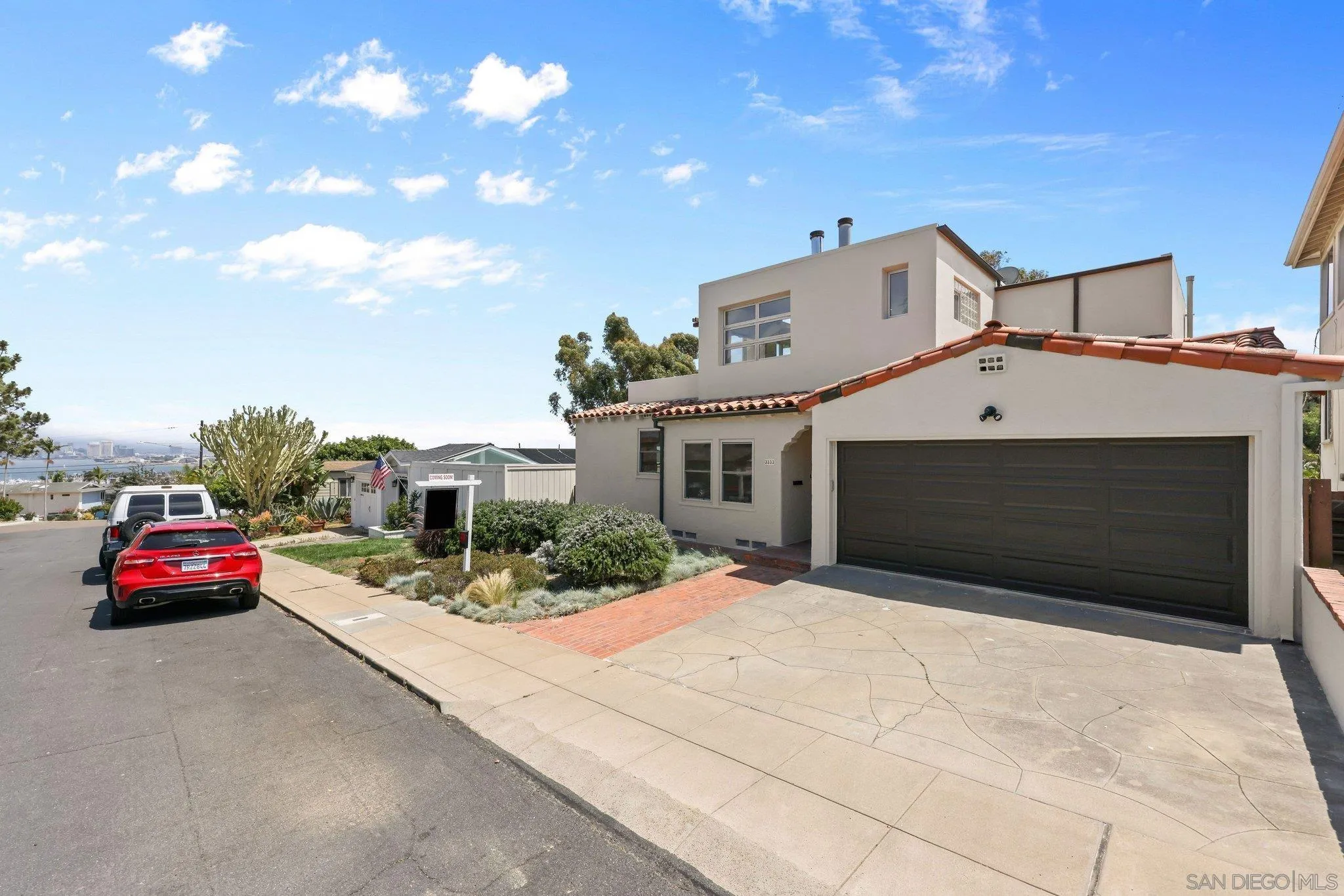 https://cdn.realtyfeed.com/cdn/127/260011726/109366bb4813d7bf76b00065f776350f.webp