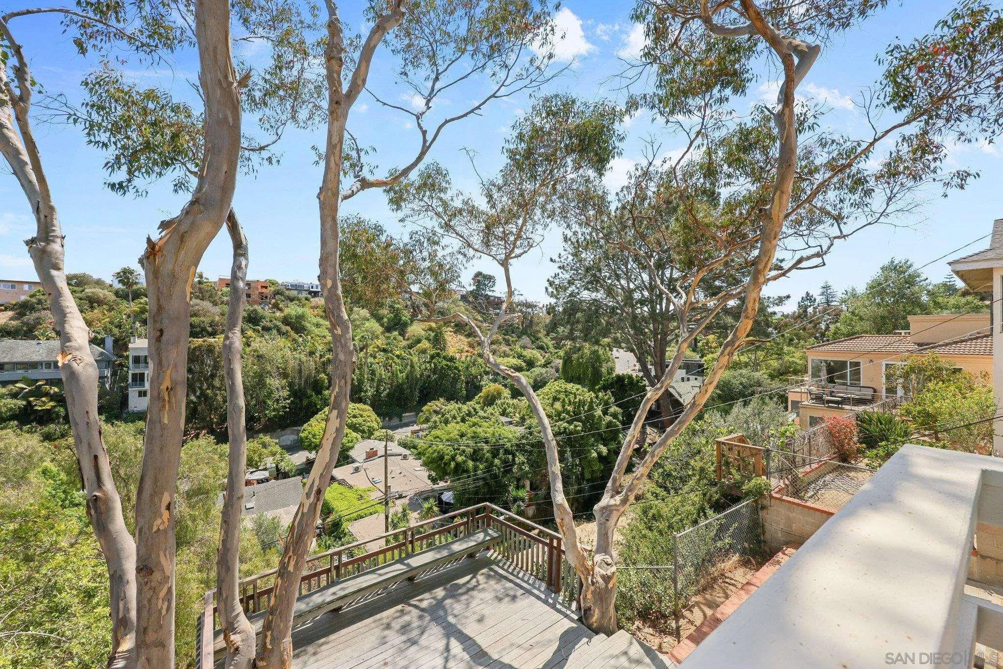 https://cdn.realtyfeed.com/cdn/127/260011726/24df6b0a1401685eea22c2aac47deaa1.webp