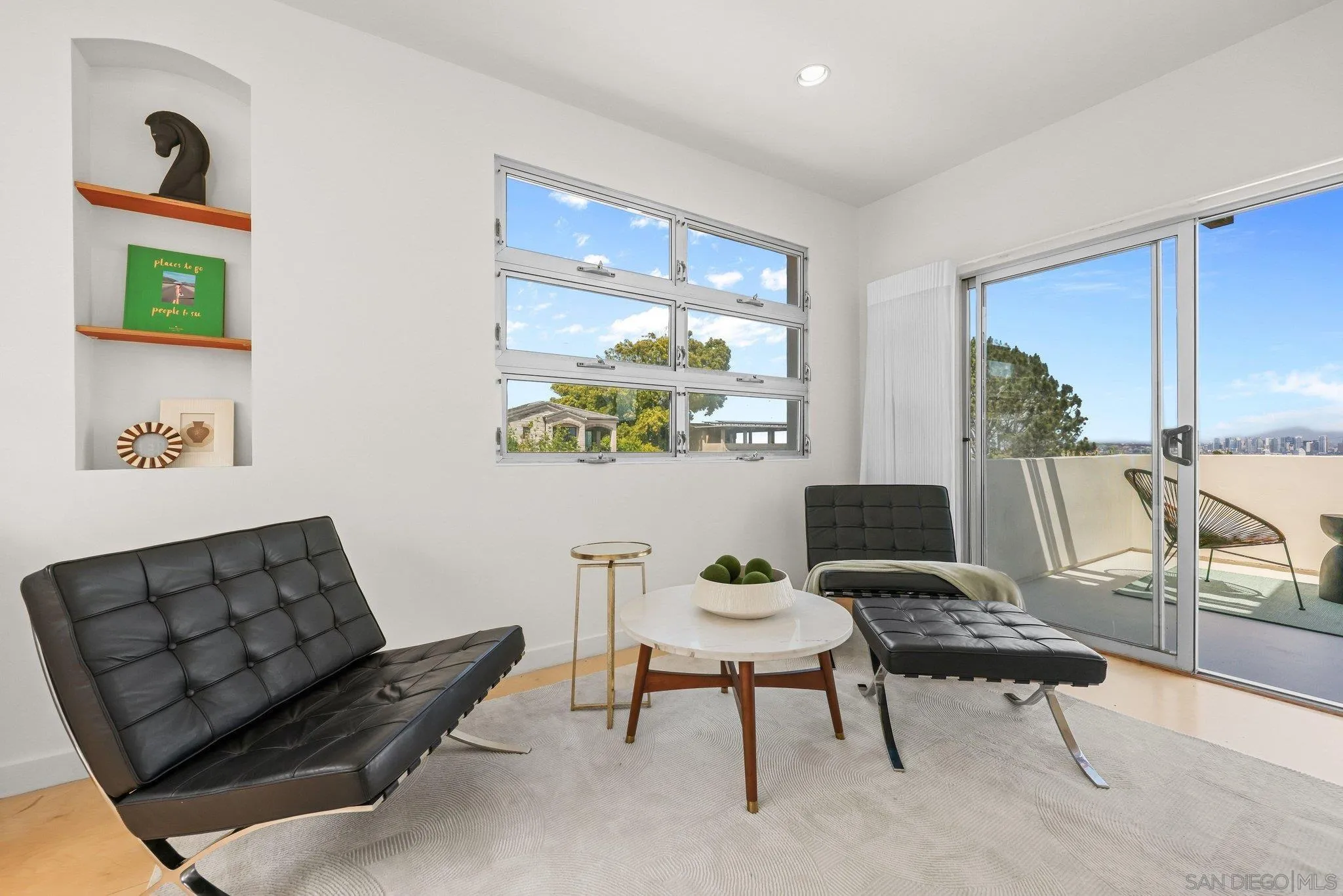 https://cdn.realtyfeed.com/cdn/127/260011726/71a20079bd7cb1c36963f6f3c7141bb0.webp