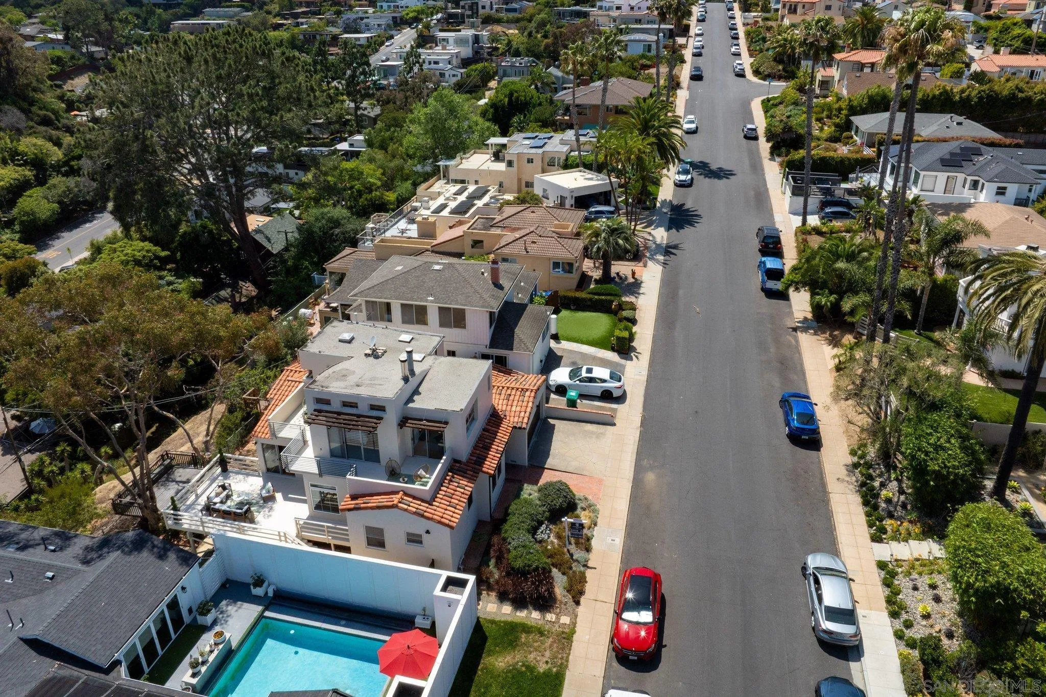 https://cdn.realtyfeed.com/cdn/127/260011726/72350596dcfacdeb0e6c1dfb97b66202.webp