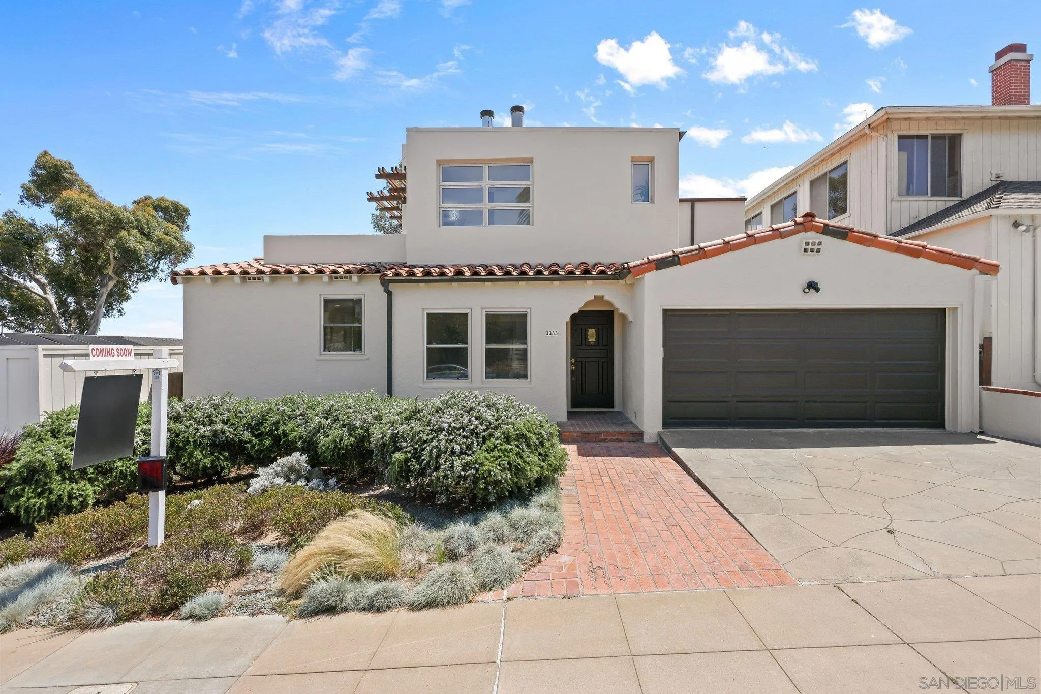https://cdn.realtyfeed.com/cdn/127/260011726/8f31e486dfb9d68163a689cca734c4bc.webp