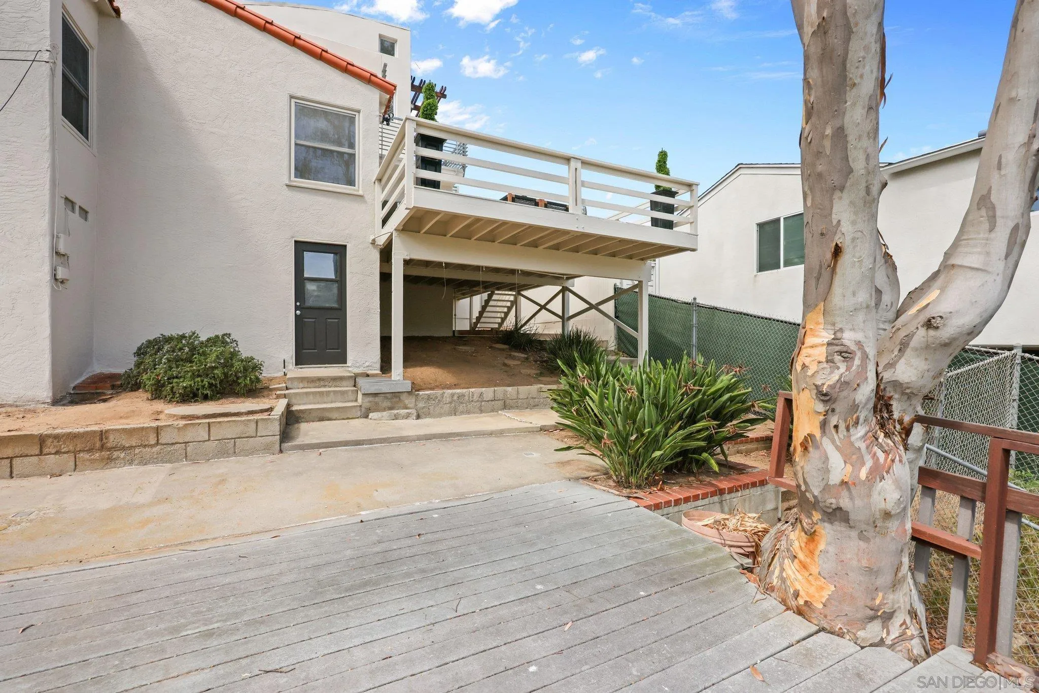 https://cdn.realtyfeed.com/cdn/127/260011726/d8dc7359f1b788960cce7e10fb8aa236.webp