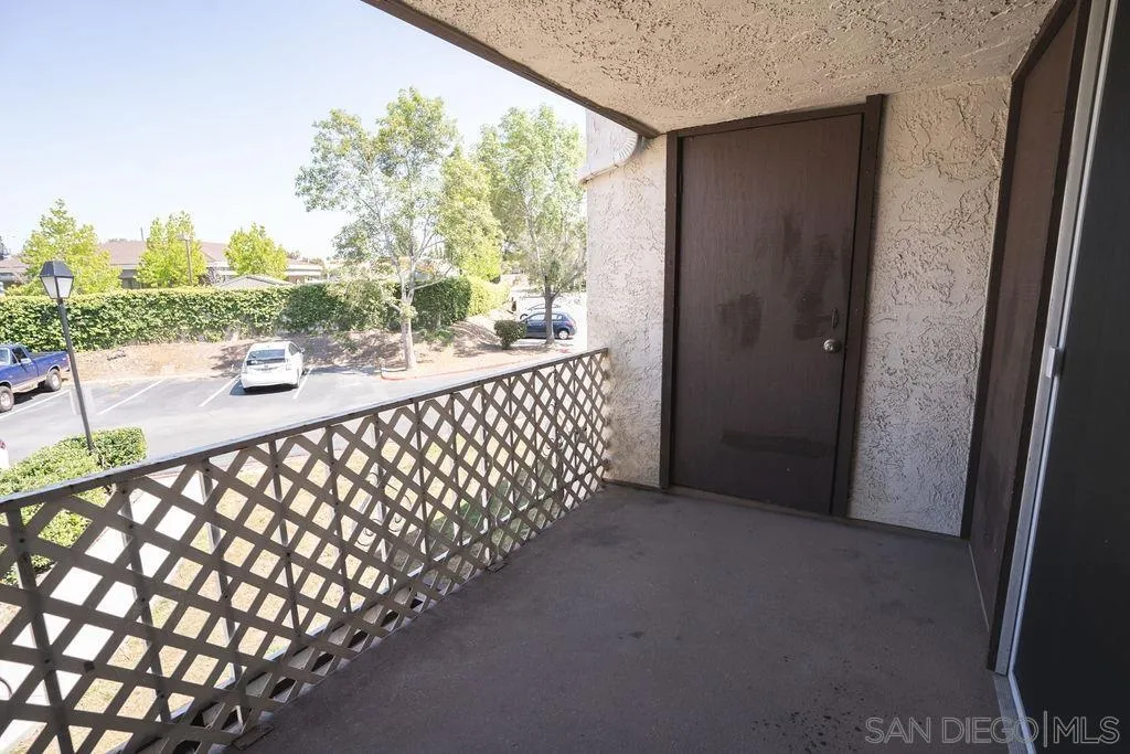 Photo #3: 260011733 Listing: Photo #3