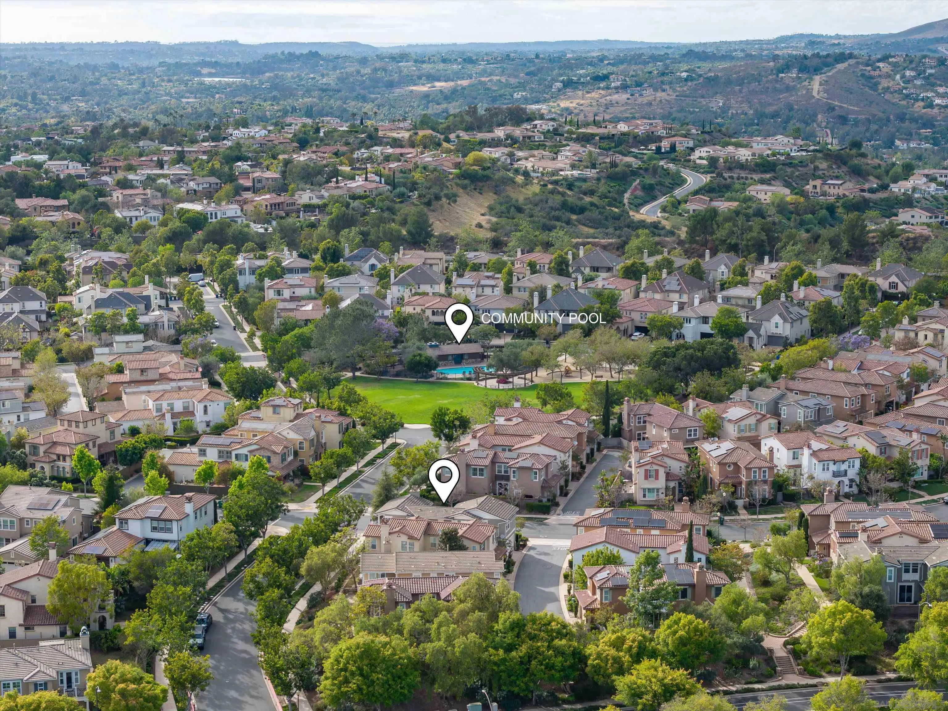 https://cdn.realtyfeed.com/cdn/127/260011734/233c2fc55f8917651b63633eb9dd8a00.webp