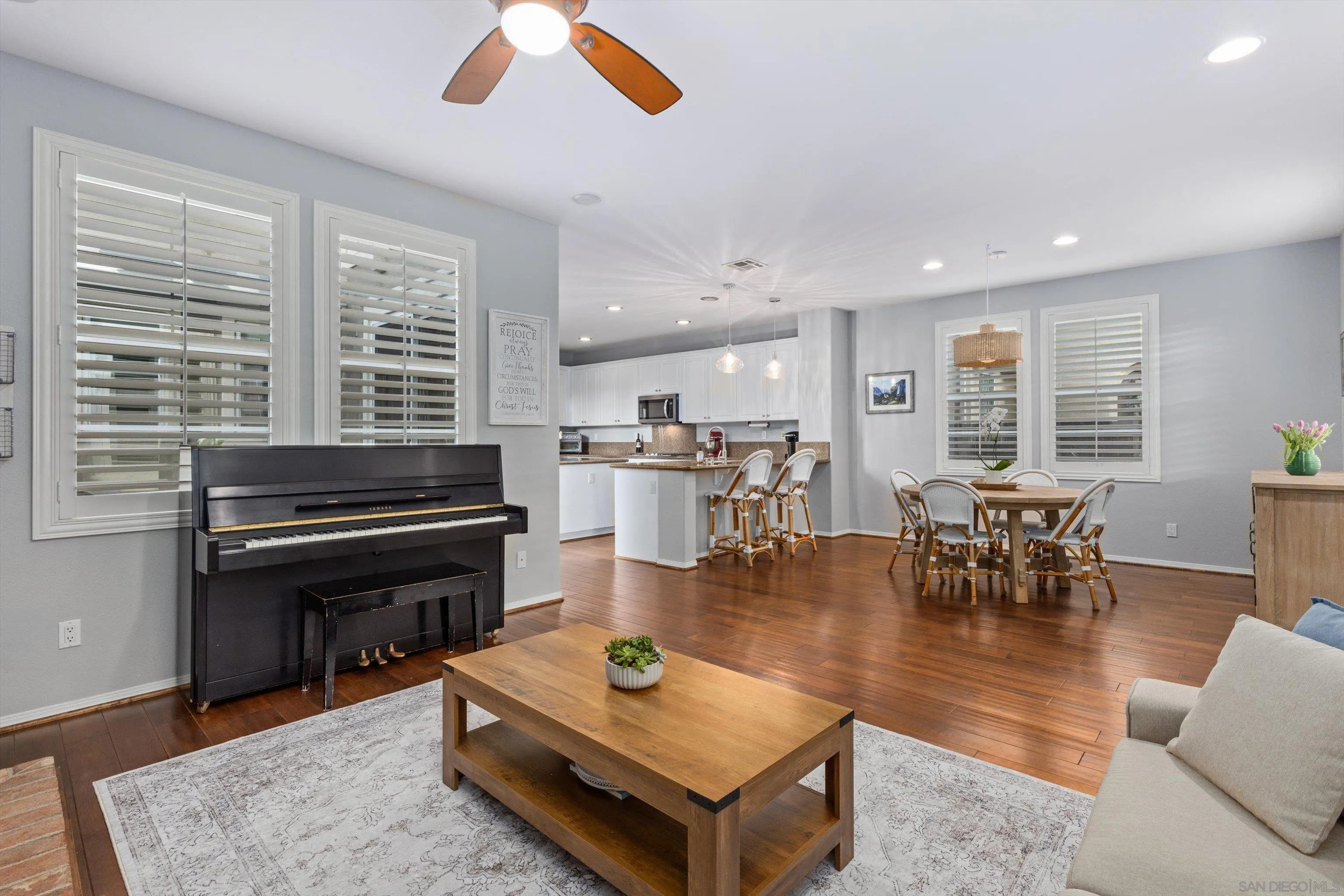 https://cdn.realtyfeed.com/cdn/127/260011734/9b5447330179862134a6f2f5748c1f73.webp