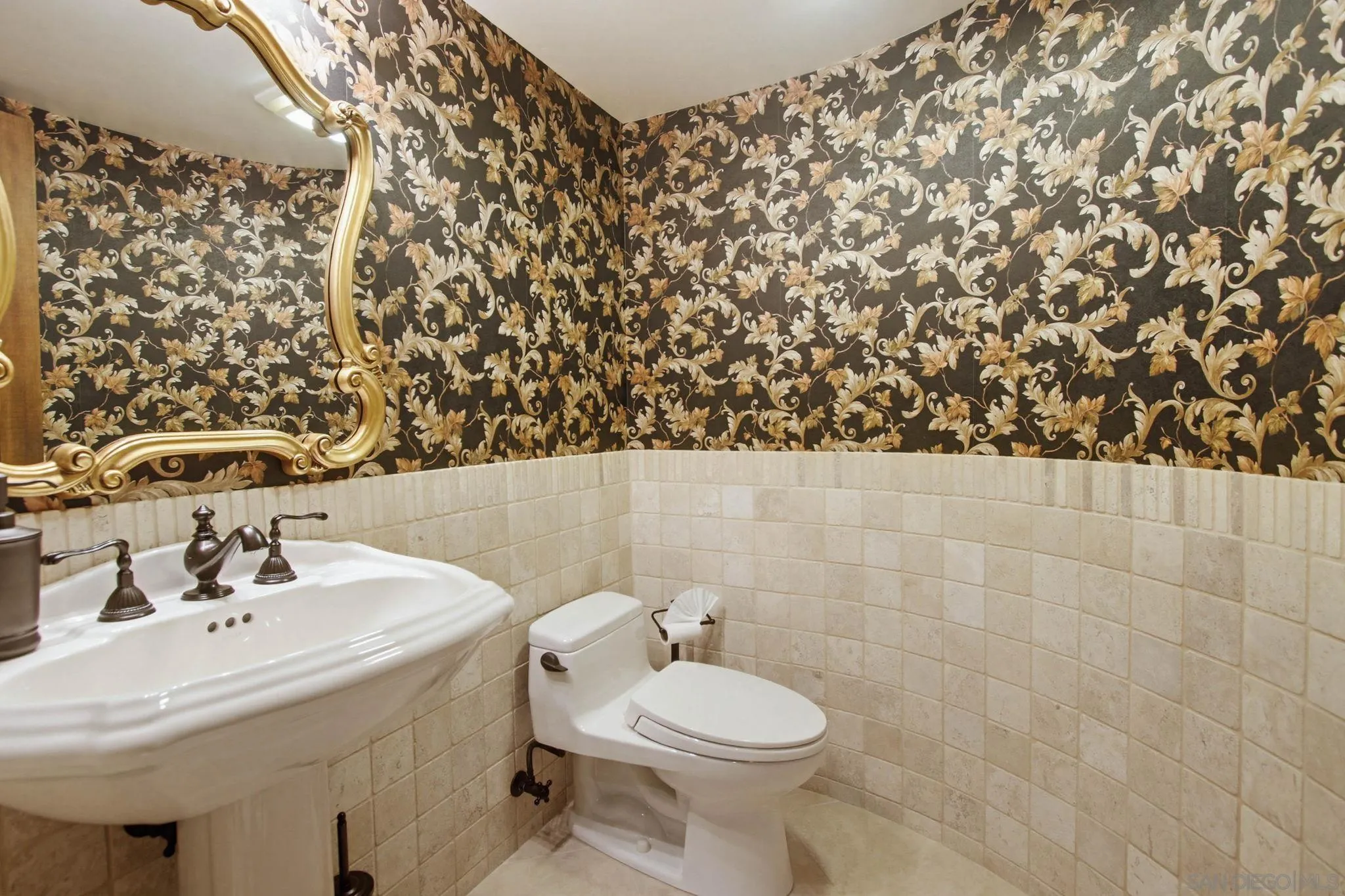https://cdn.realtyfeed.com/cdn/127/260011735/2e4006a2e8068c4d37155319f3519f1f.webp