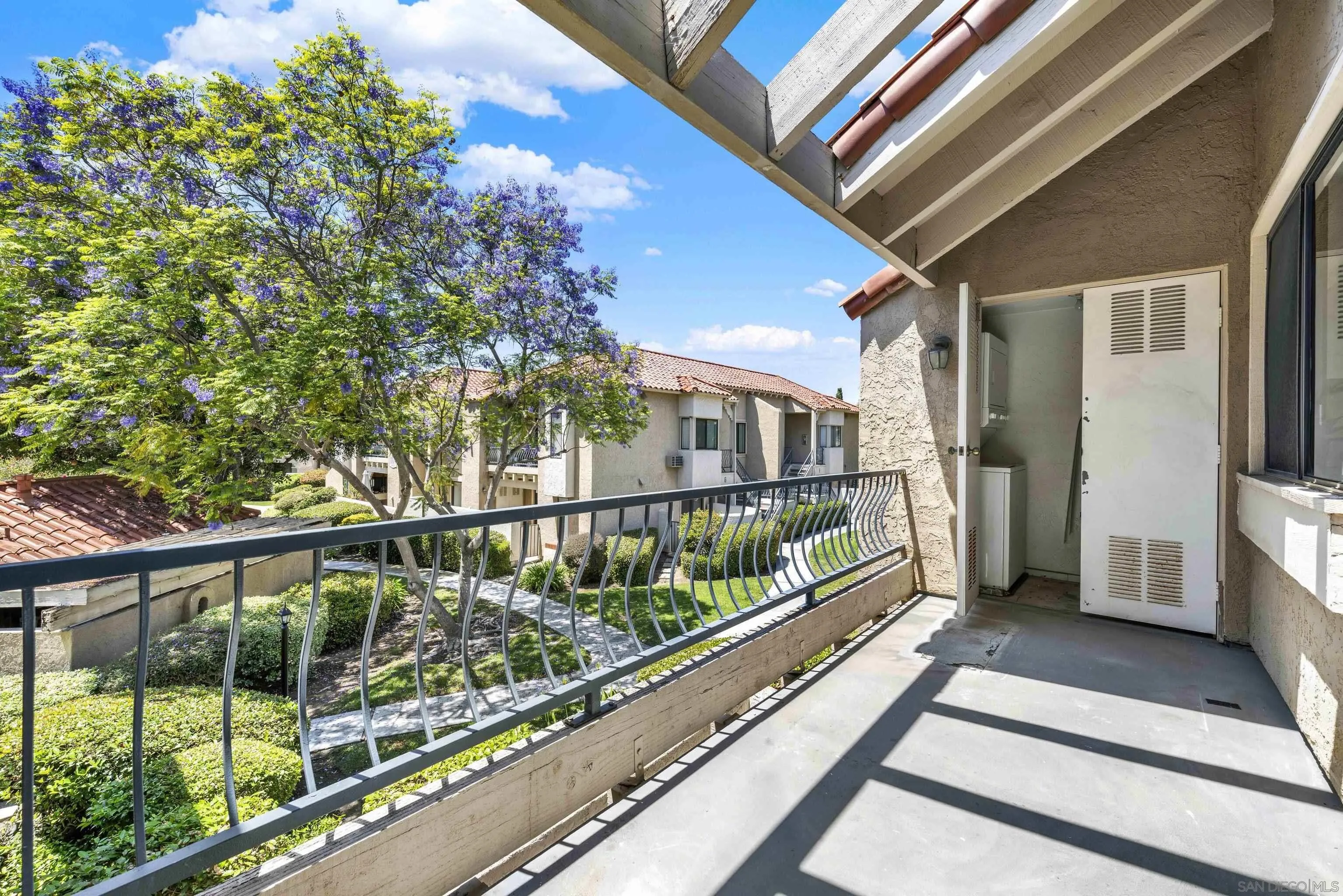 https://cdn.realtyfeed.com/cdn/127/260011738/2194dd7a97b1d6a16ddd02d3f74dd648.webp