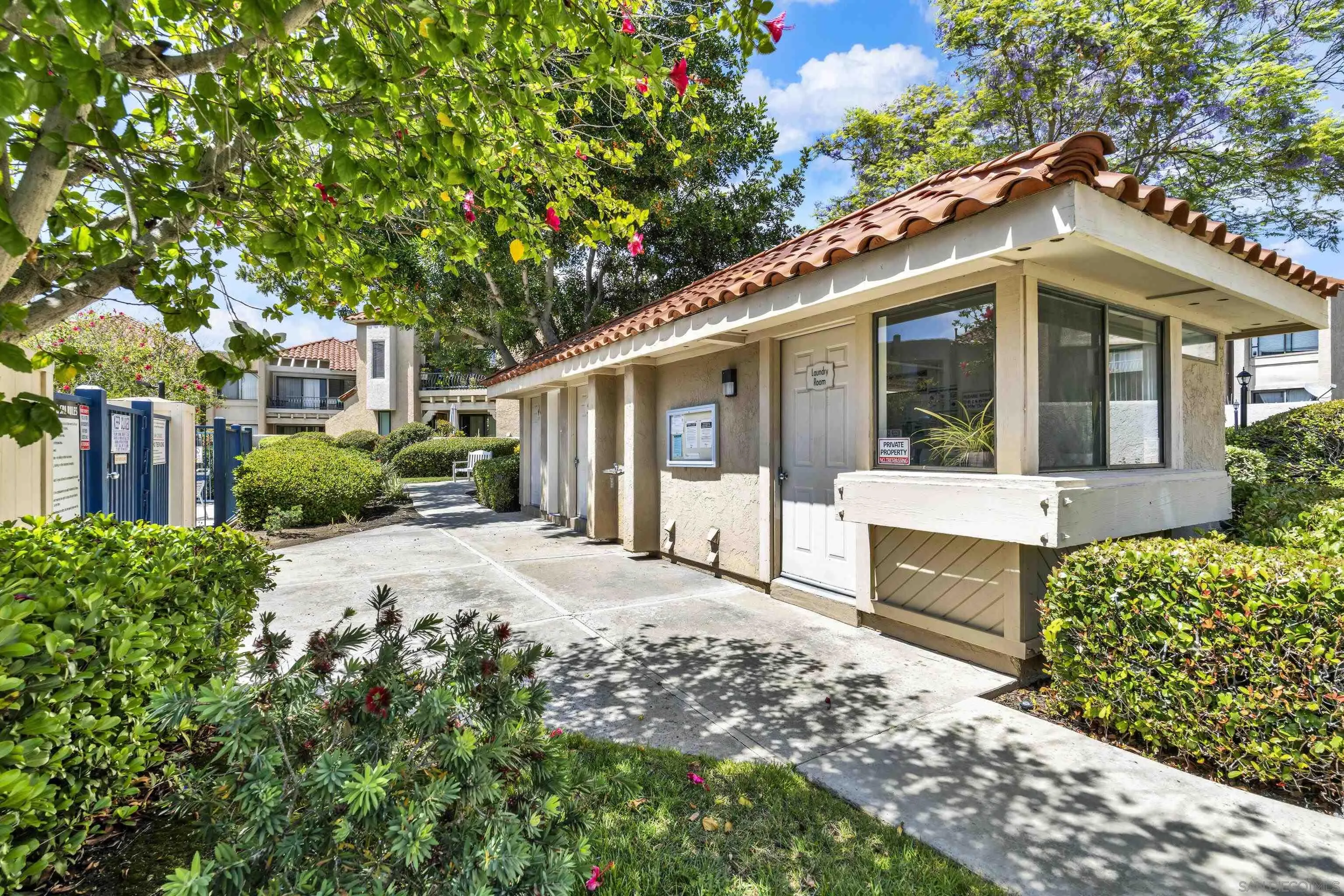 https://cdn.realtyfeed.com/cdn/127/260011738/3b18941a8412e36c5b865ca88384b4f4.webp