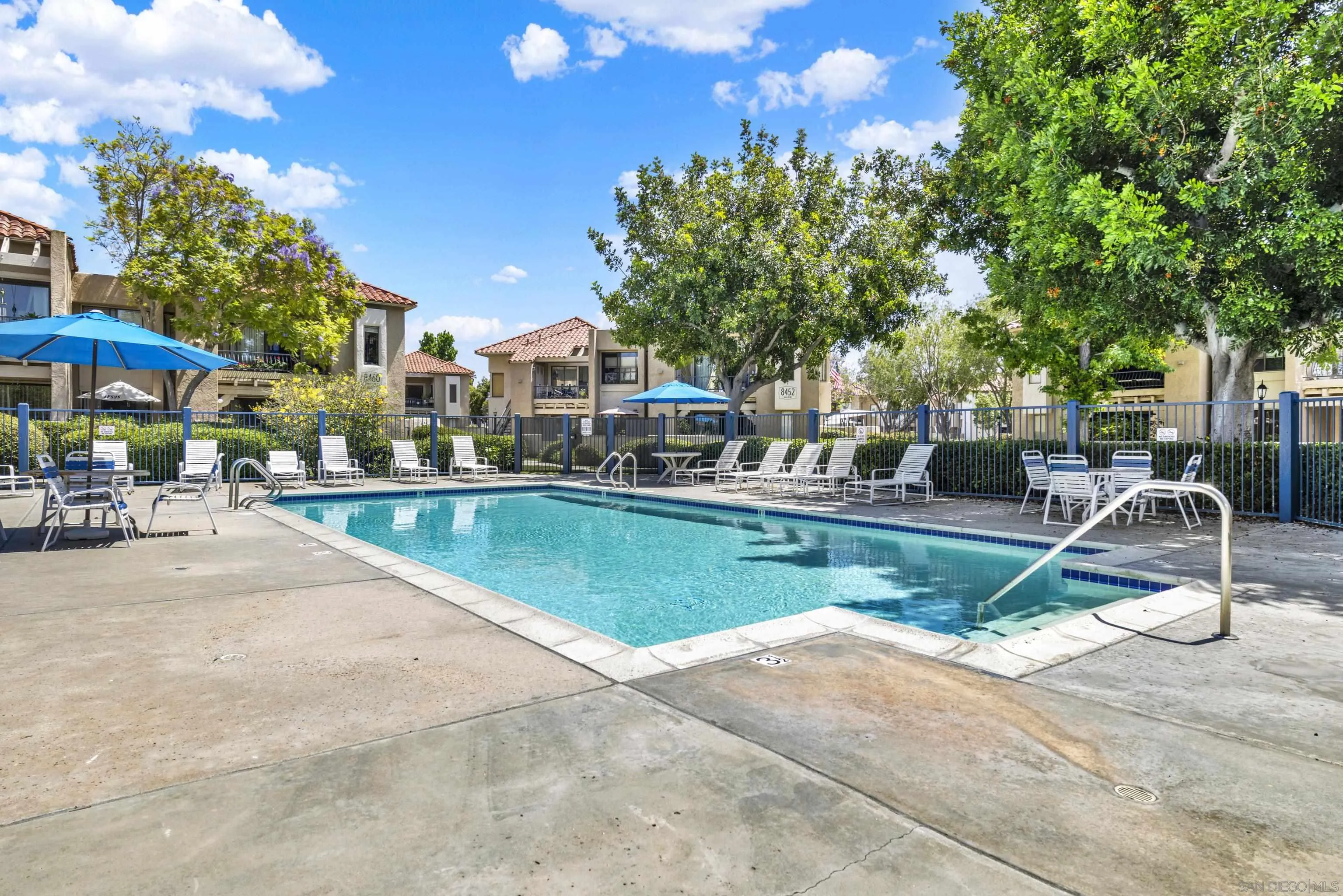 https://cdn.realtyfeed.com/cdn/127/260011738/d42ae91e1be736496e74d64de855fff6.webp