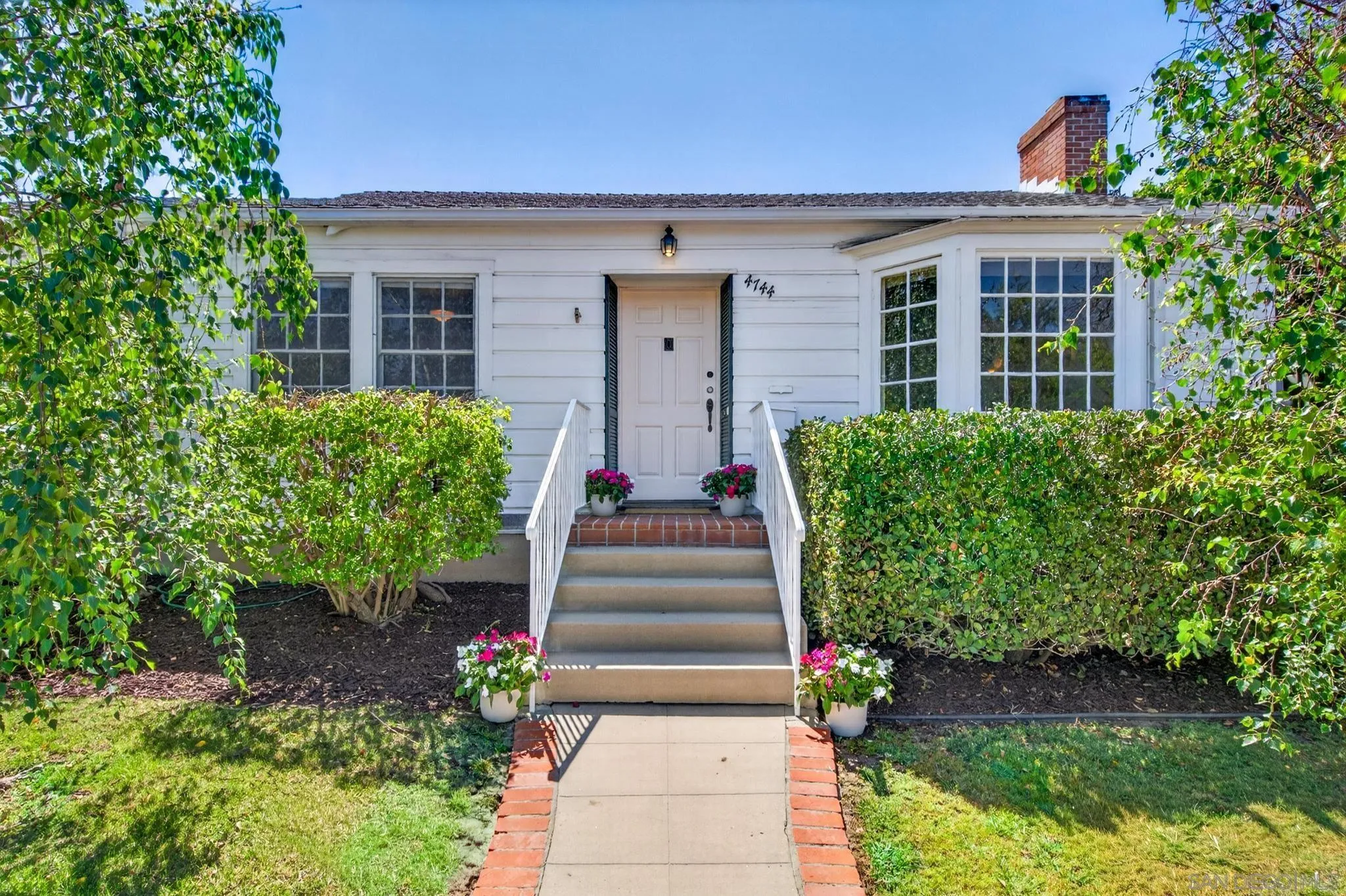 https://cdn.realtyfeed.com/cdn/127/260011746/5c98c89728c6b3bb354cc355d1d7bd31.webp