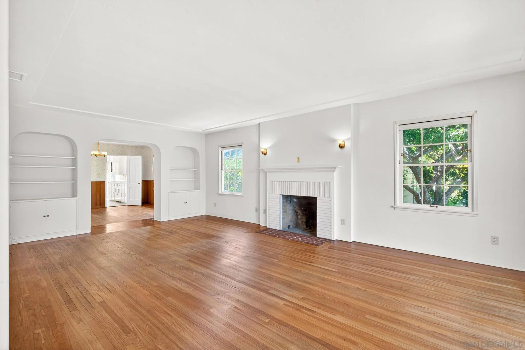 https://cdn.realtyfeed.com/cdn/127/260011746/5ff59eb3356134a7331164814e4db8f6.webp