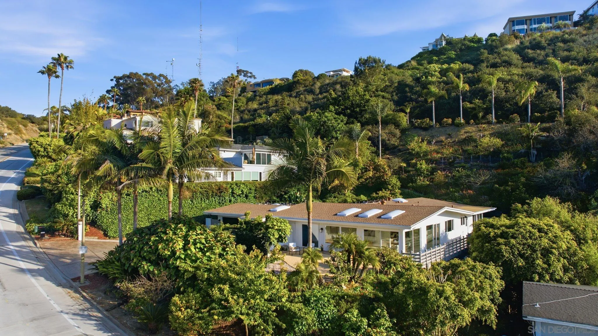 https://cdn.realtyfeed.com/cdn/127/260011749/26de081d80634751feedfb6622d6bb1b.webp