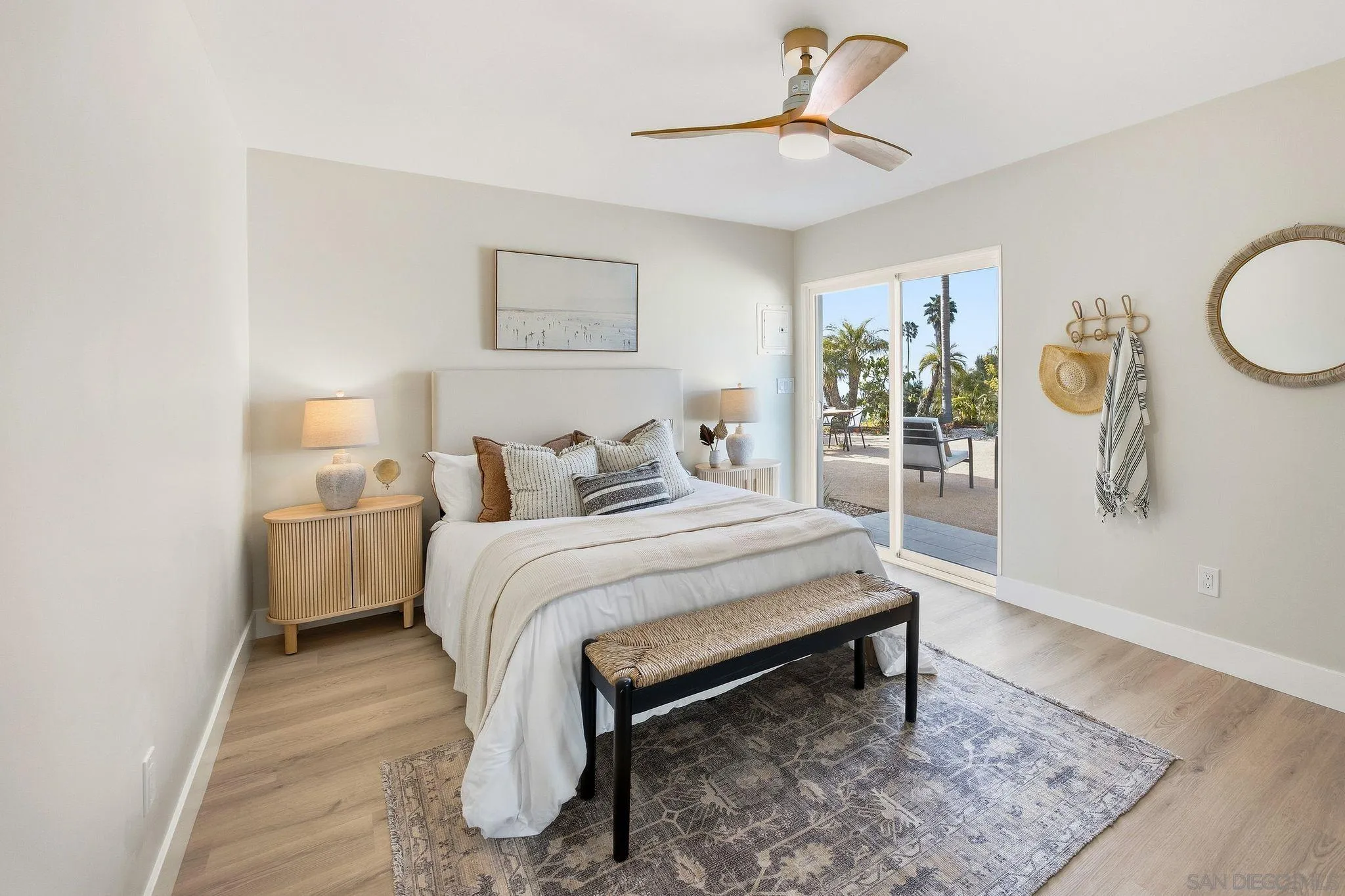 https://cdn.realtyfeed.com/cdn/127/260011749/8a12e0a7168e82e0064d906ab476b8a6.webp
