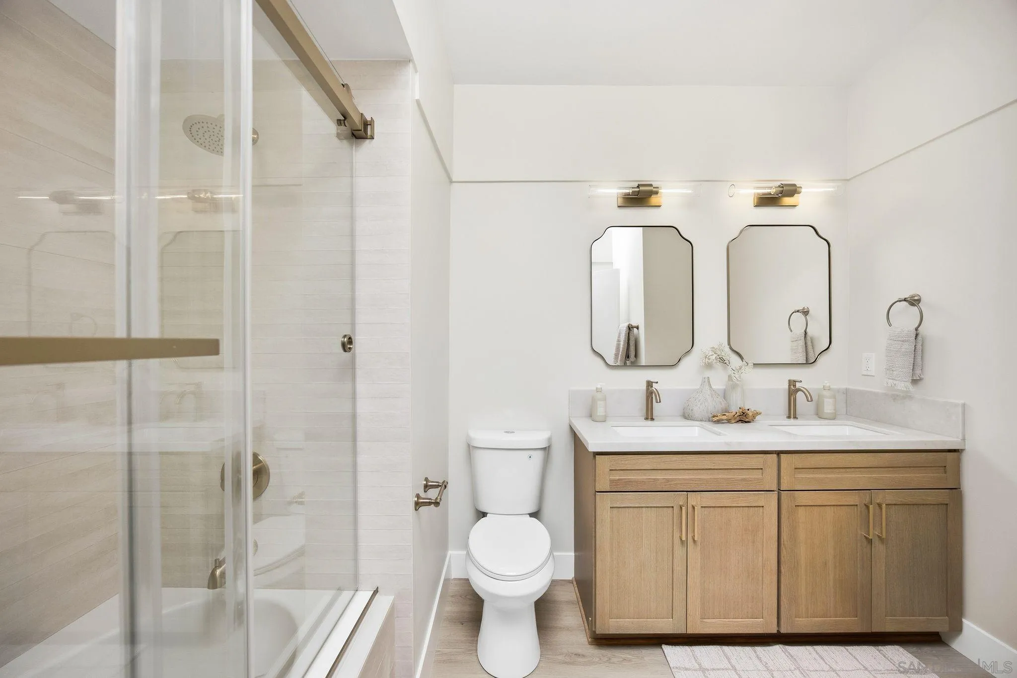 https://cdn.realtyfeed.com/cdn/127/260011749/9c497d794ec9bf01e2ad8d6600381510.webp
