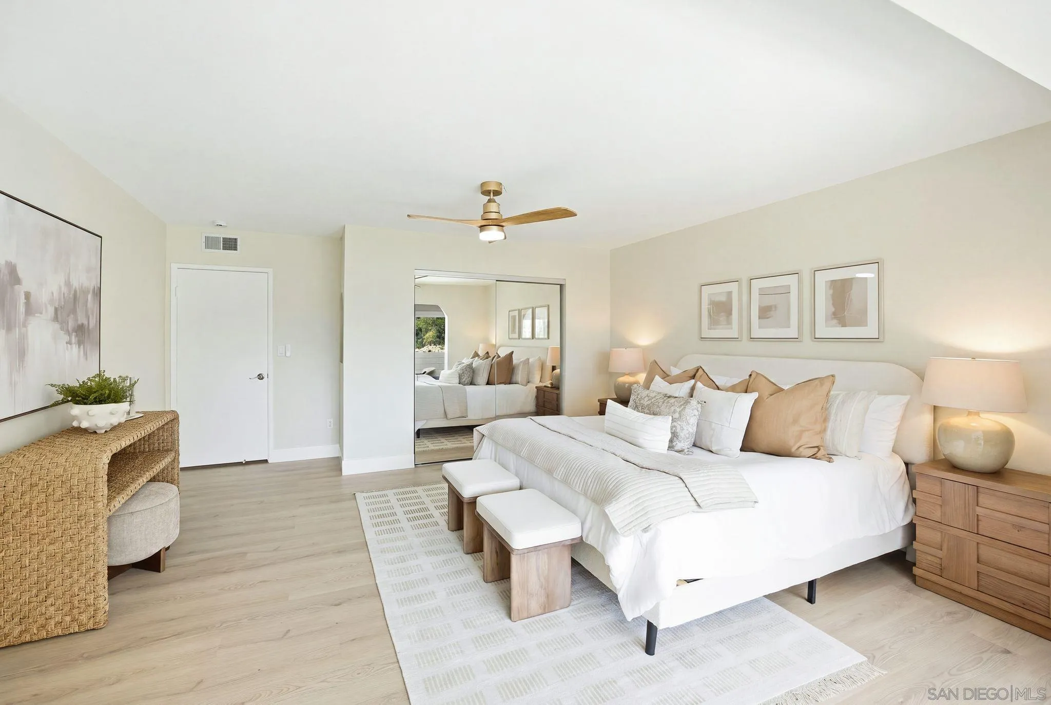 https://cdn.realtyfeed.com/cdn/127/260011749/a29b6d6233559f8e71d9ae59ebed4aff.webp