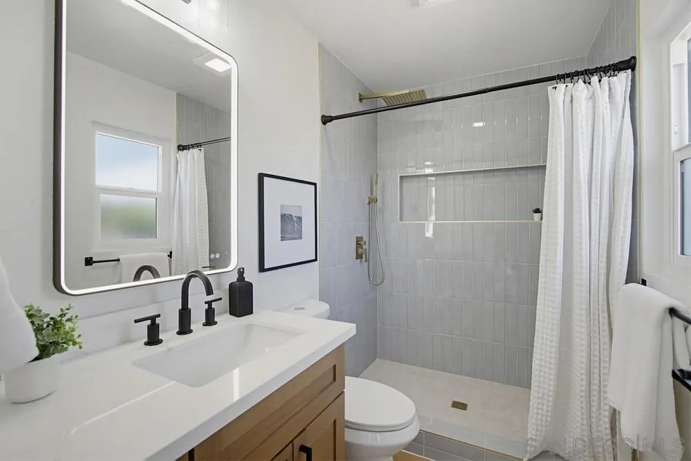 https://cdn.realtyfeed.com/cdn/127/260011751/d4be4123554f3ba80c05d36bce501de2.webp
