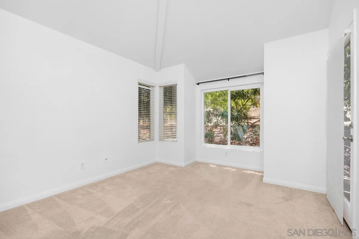 Photo #9: 260011754 Listing: Photo #9