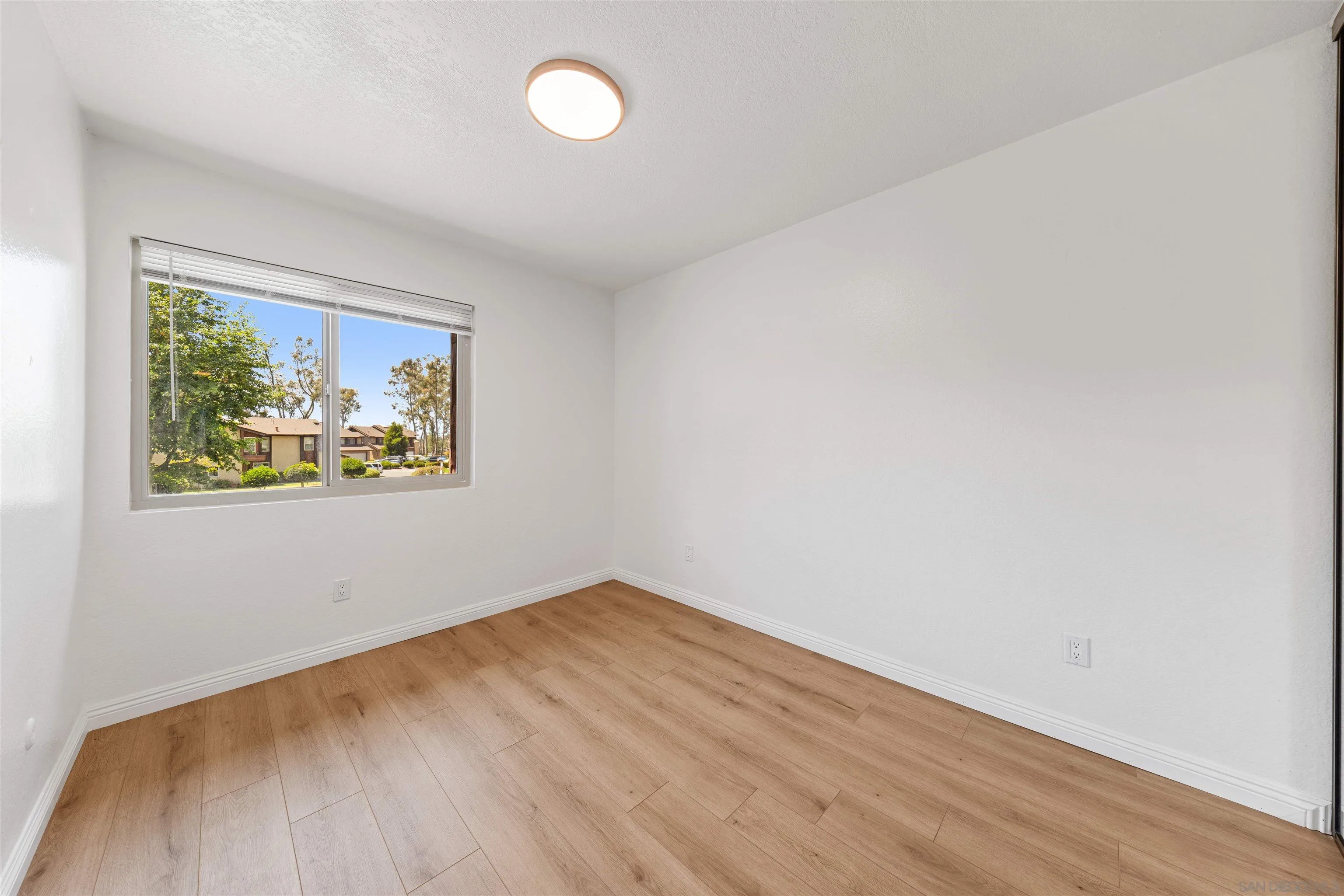 Photo #29: 260011755 Listing: Photo #29