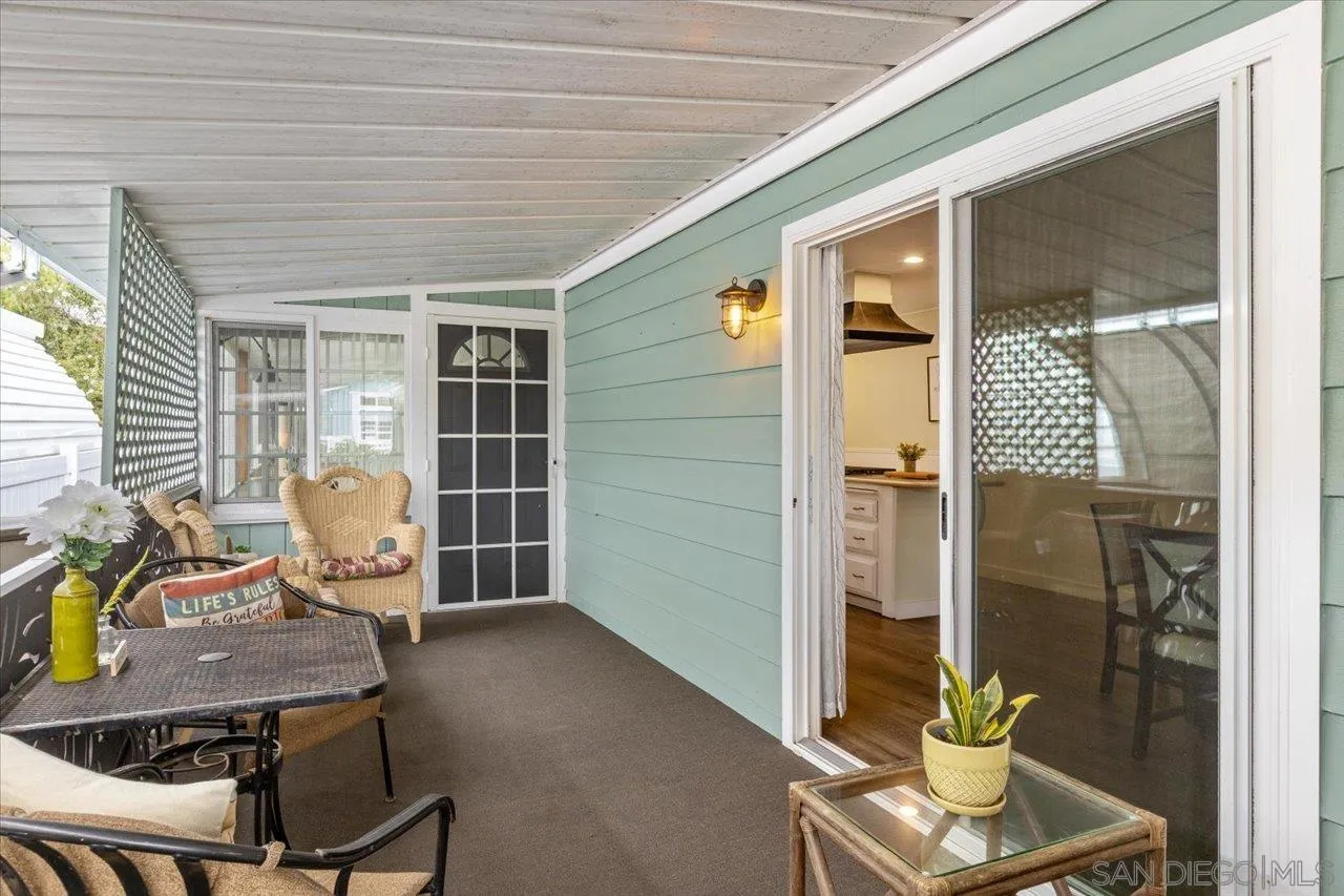 https://cdn.realtyfeed.com/cdn/127/260011762/aee747be3853a2d739339273fb31b3b2.webp