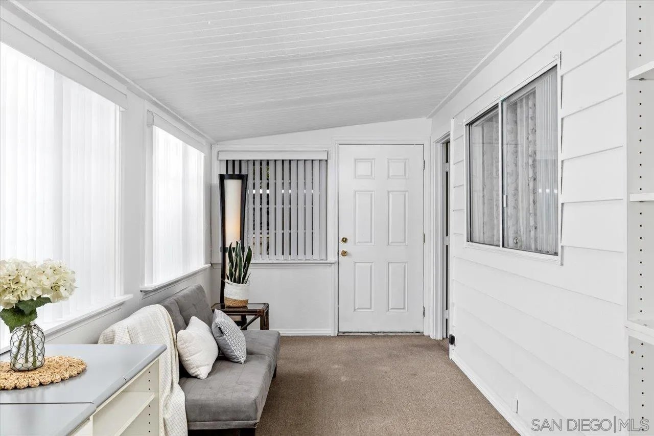 https://cdn.realtyfeed.com/cdn/127/260011762/d85ebdbbf614c019c83546749753db51.webp
